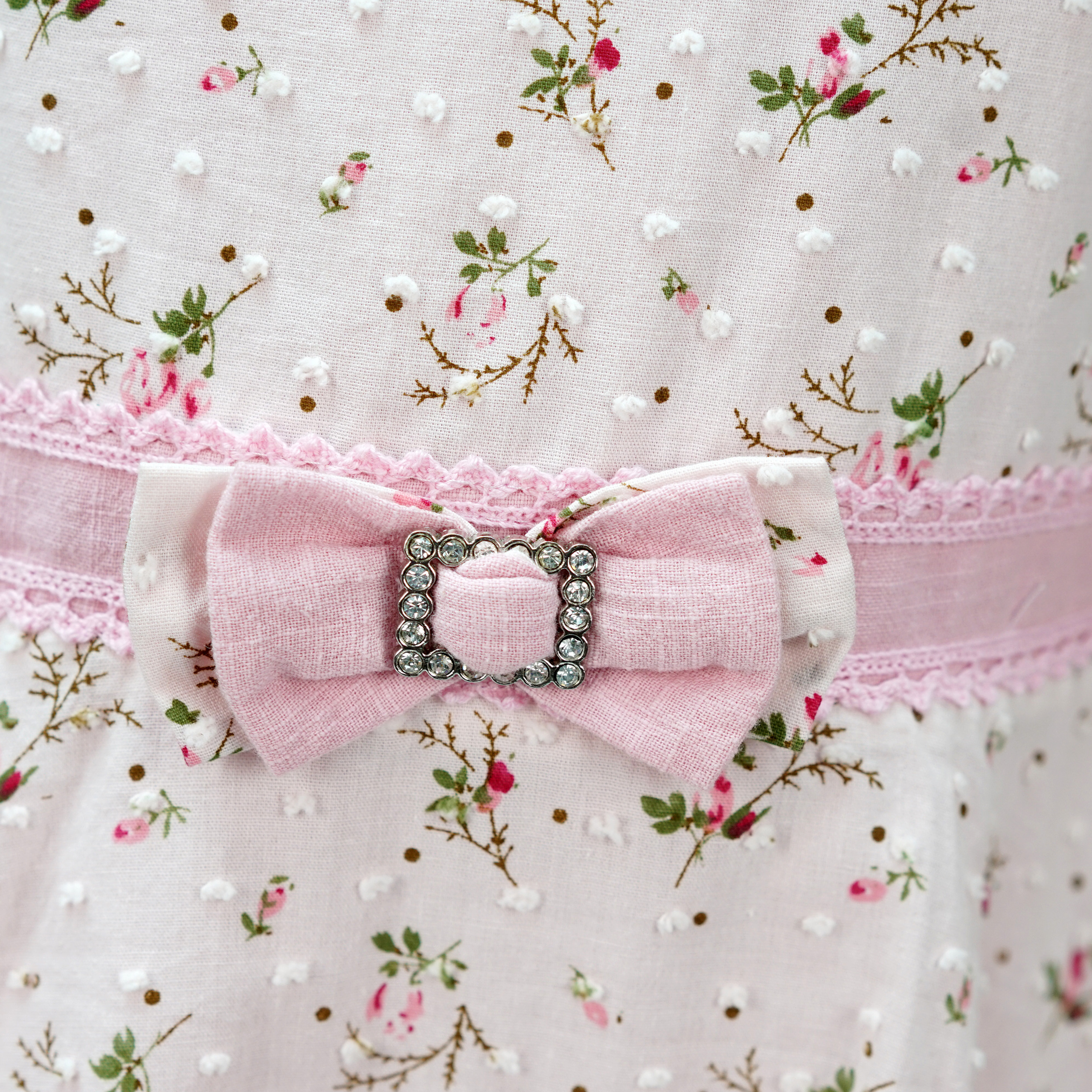 Платья для девочек