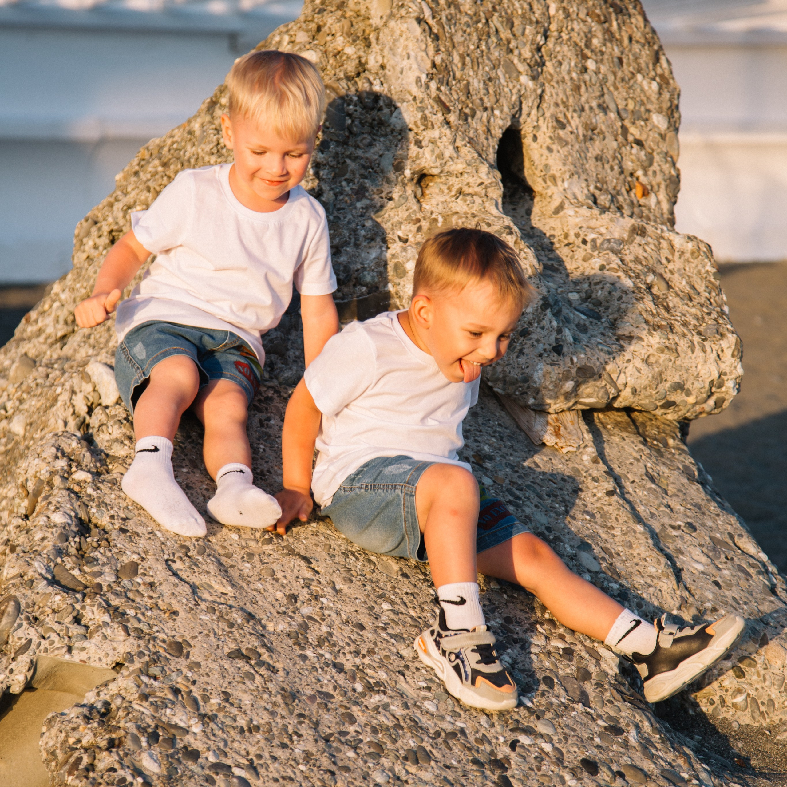 Закатная прогулка у моря