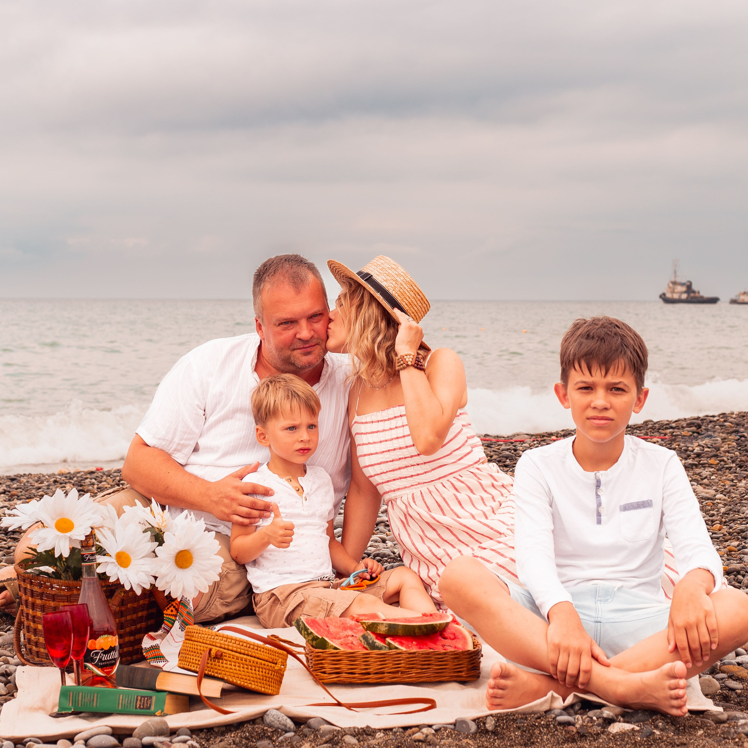 Пикник у моря в Лоо