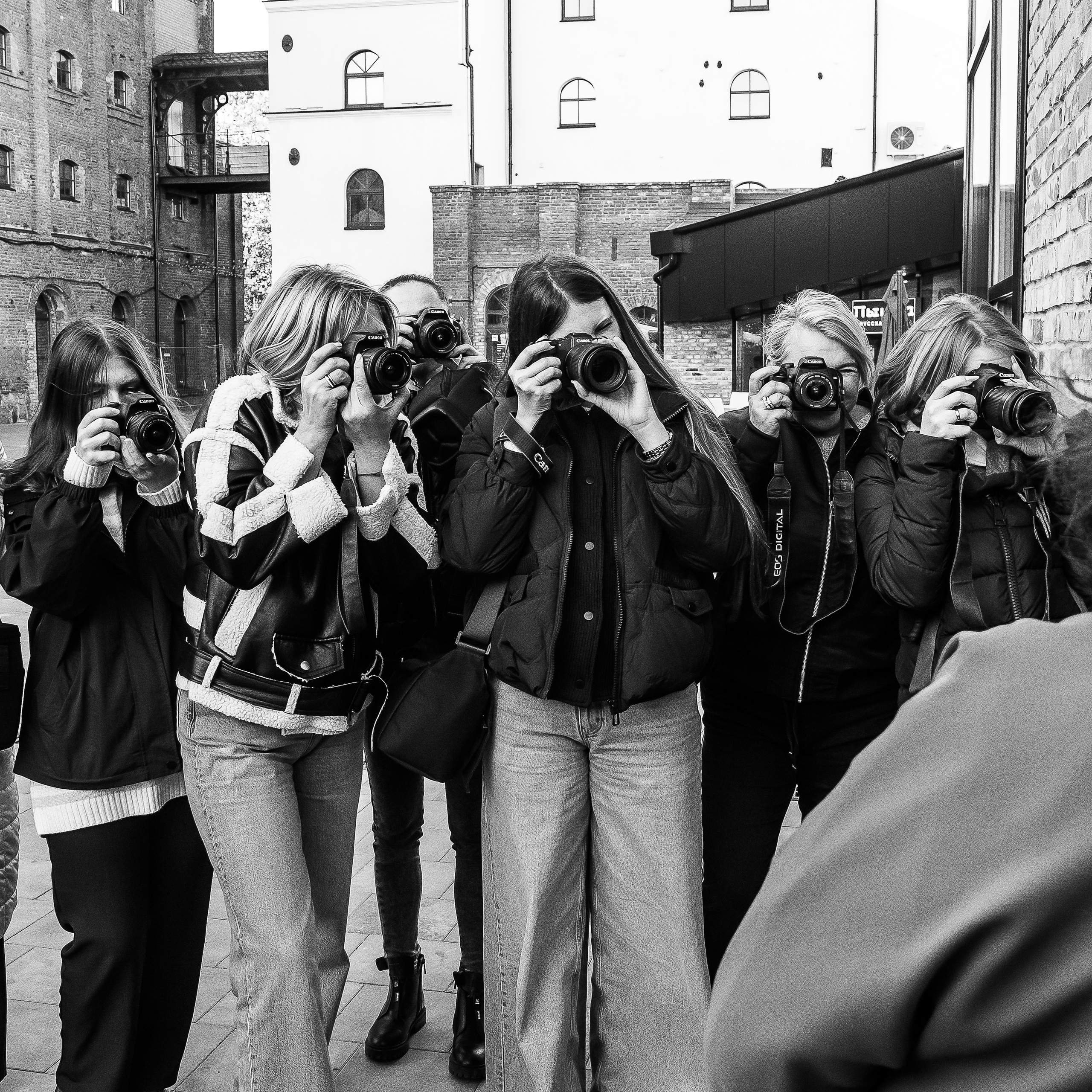 Вселенная учеников. Портретный Фотограф в Калининграде Николай Бибиков