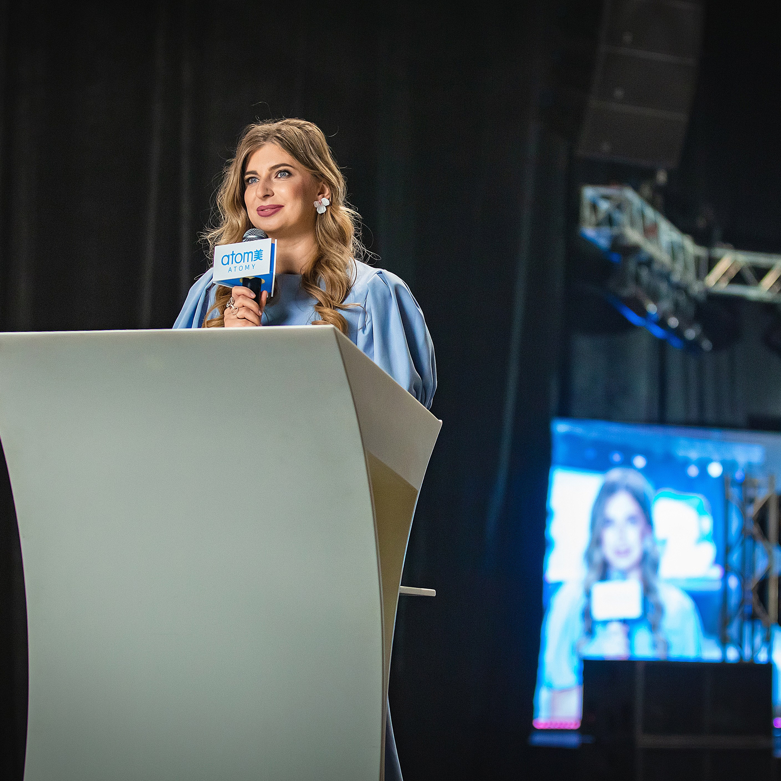 Конференции и форумы