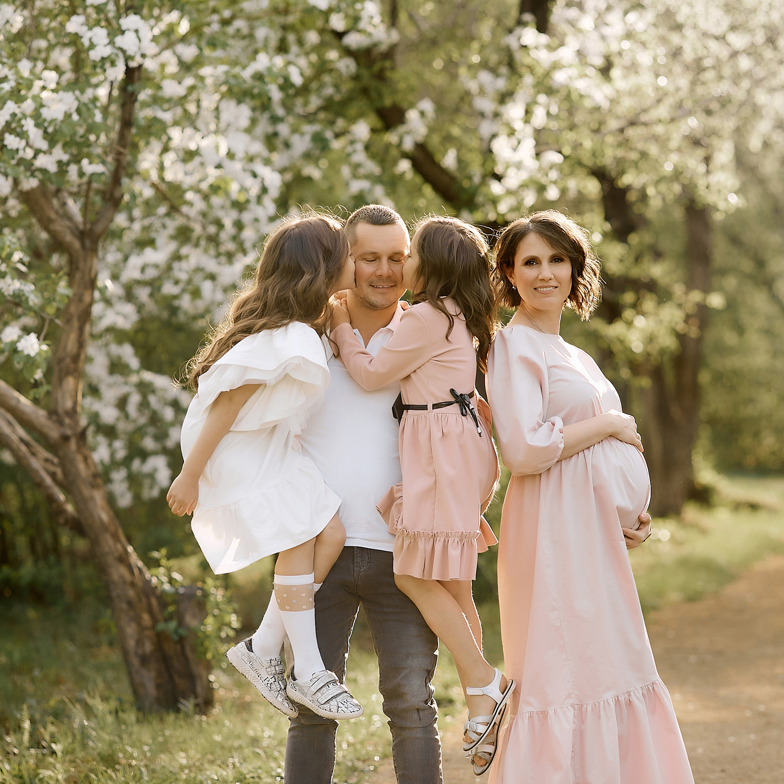 Три сестрёнки