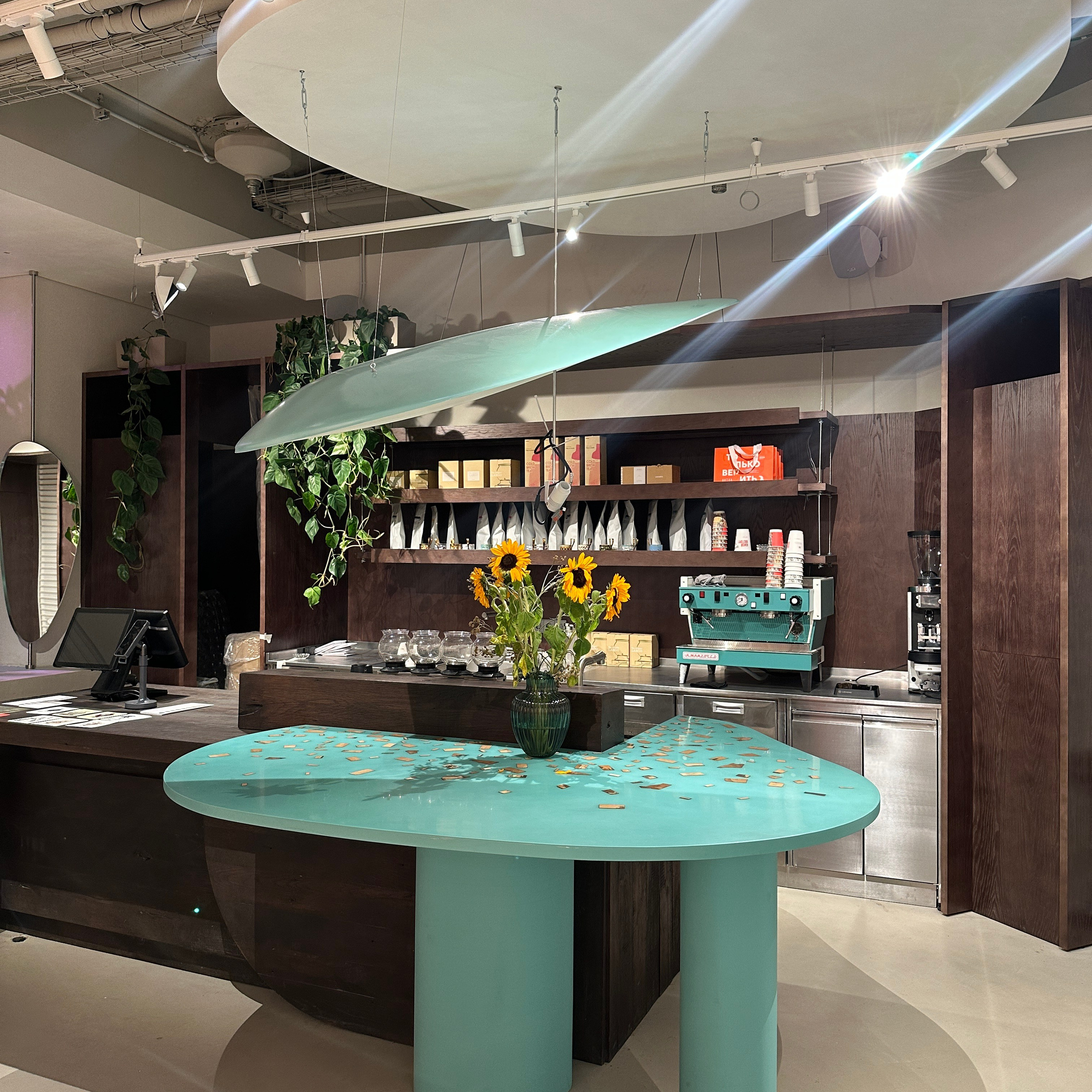 Арт объект " Речная ракушка для Нитки на Мясницкой "