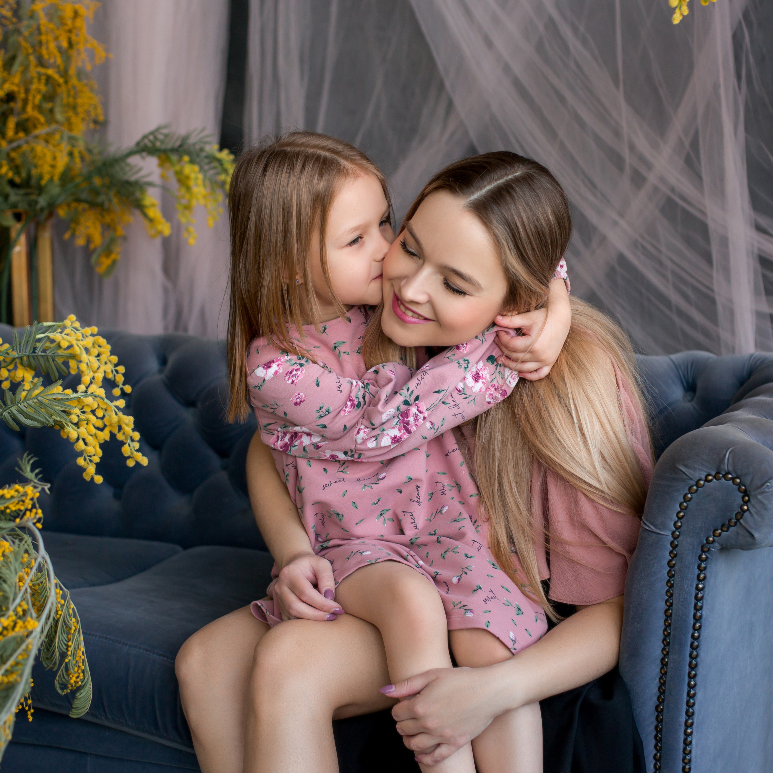 Оля и Алиса