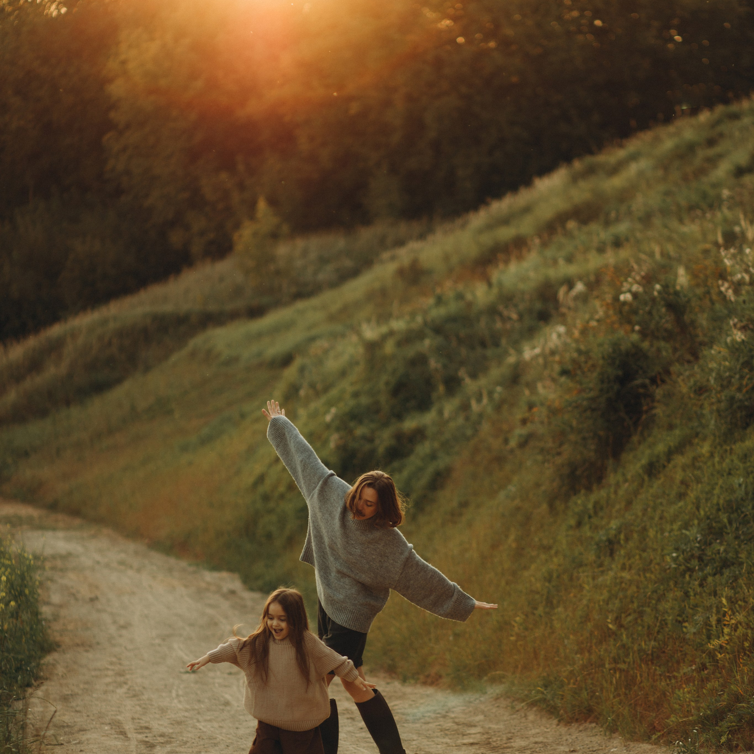 Катя и Регина