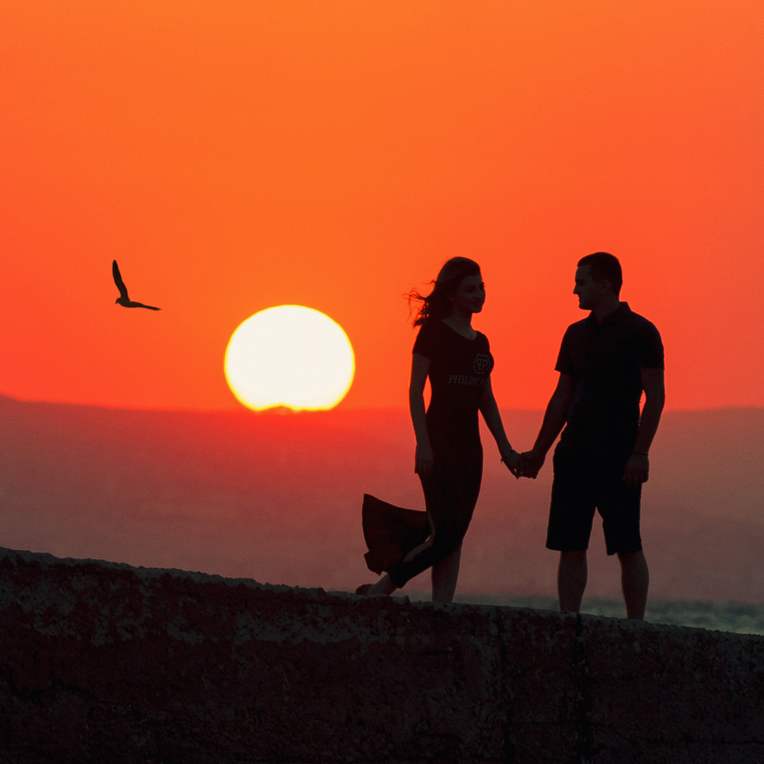 любовь на море, молодожёны на закате, закат на море, кабардинка