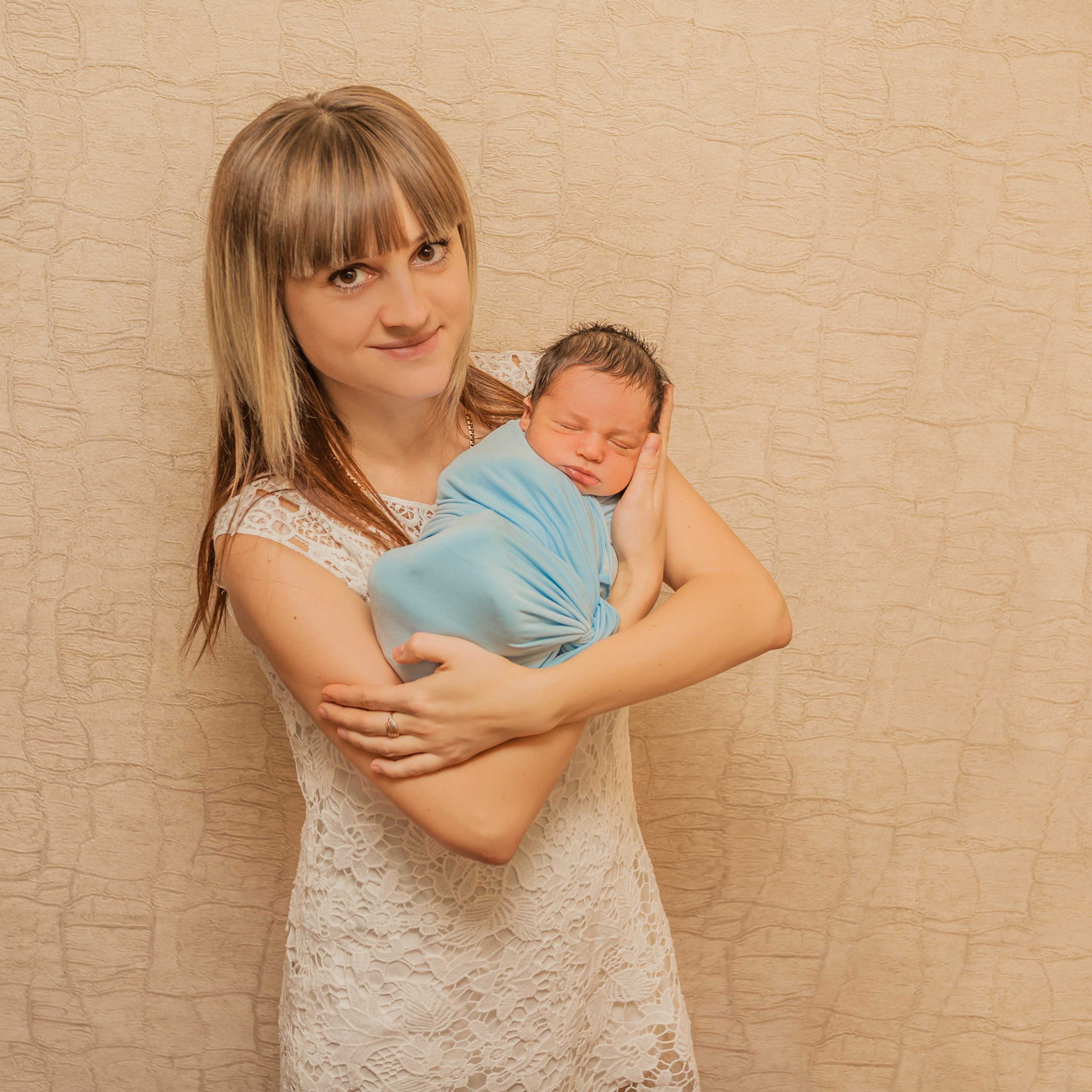 Отзывы о фотографе Вале Лялиной. Фотограф новорождённых в Рязани, фотосъемка выписки из роддома, крещен