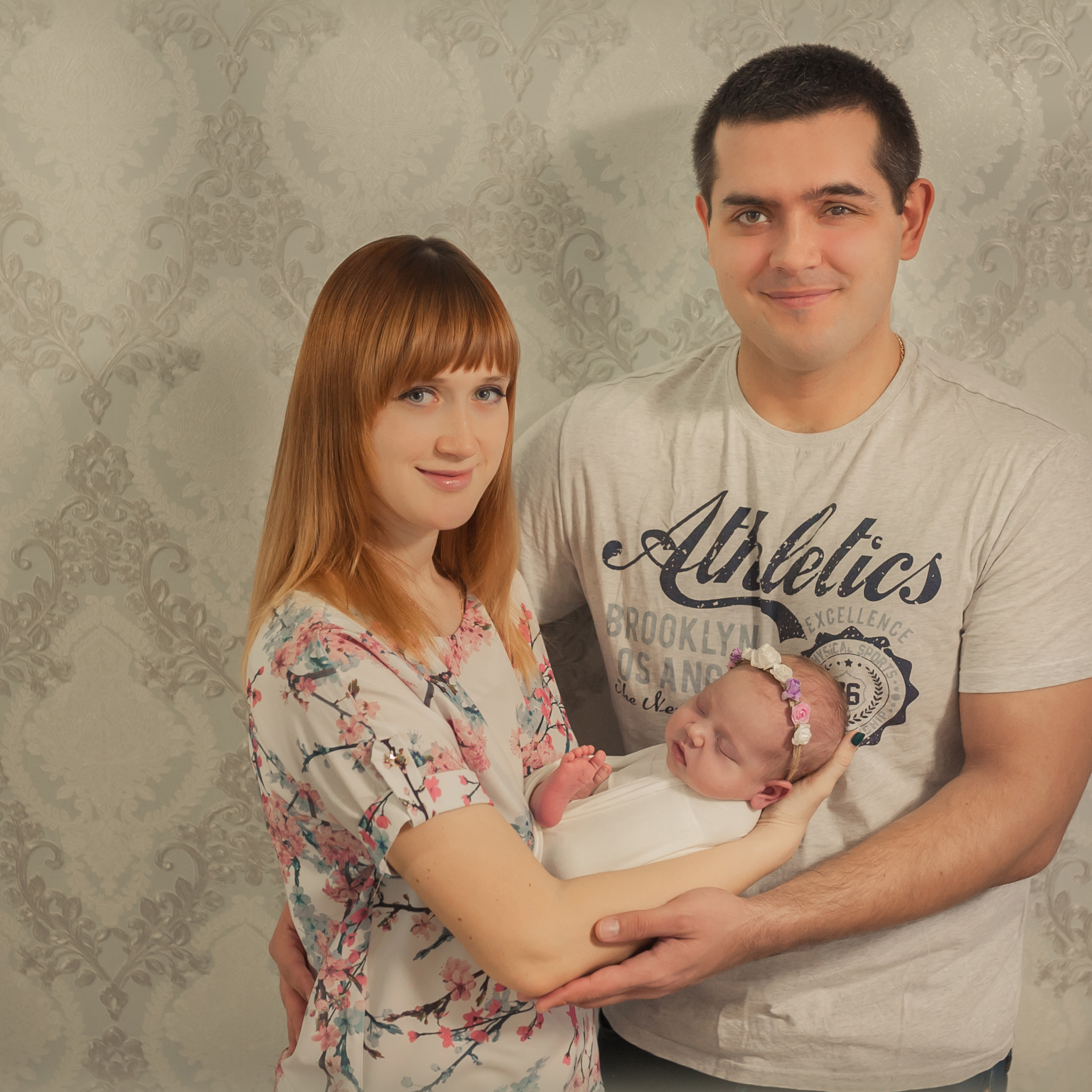 Отзывы о фотографе Вале Лялиной. Фотограф новорождённых в Рязани, фотосъемка выписки из роддома, крещен