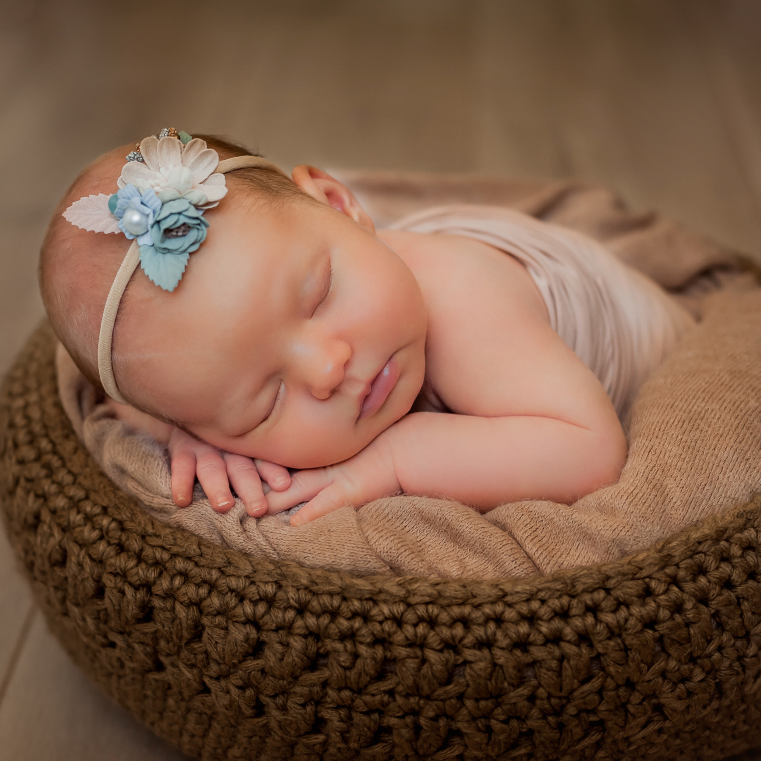 Отзывы о фотографе Вале Лялиной. Фотограф новорождённых в Рязани, фотосъемка выписки из роддома, крещен