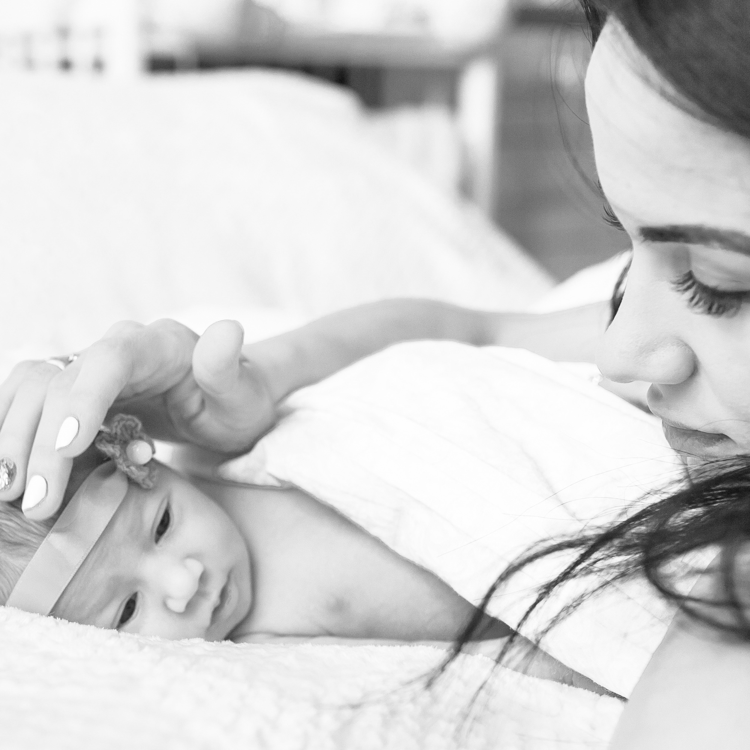 Отзывы о фотографе Вале Лялиной. Фотограф новорождённых в Рязани, фотосъемка выписки из роддома, крещен