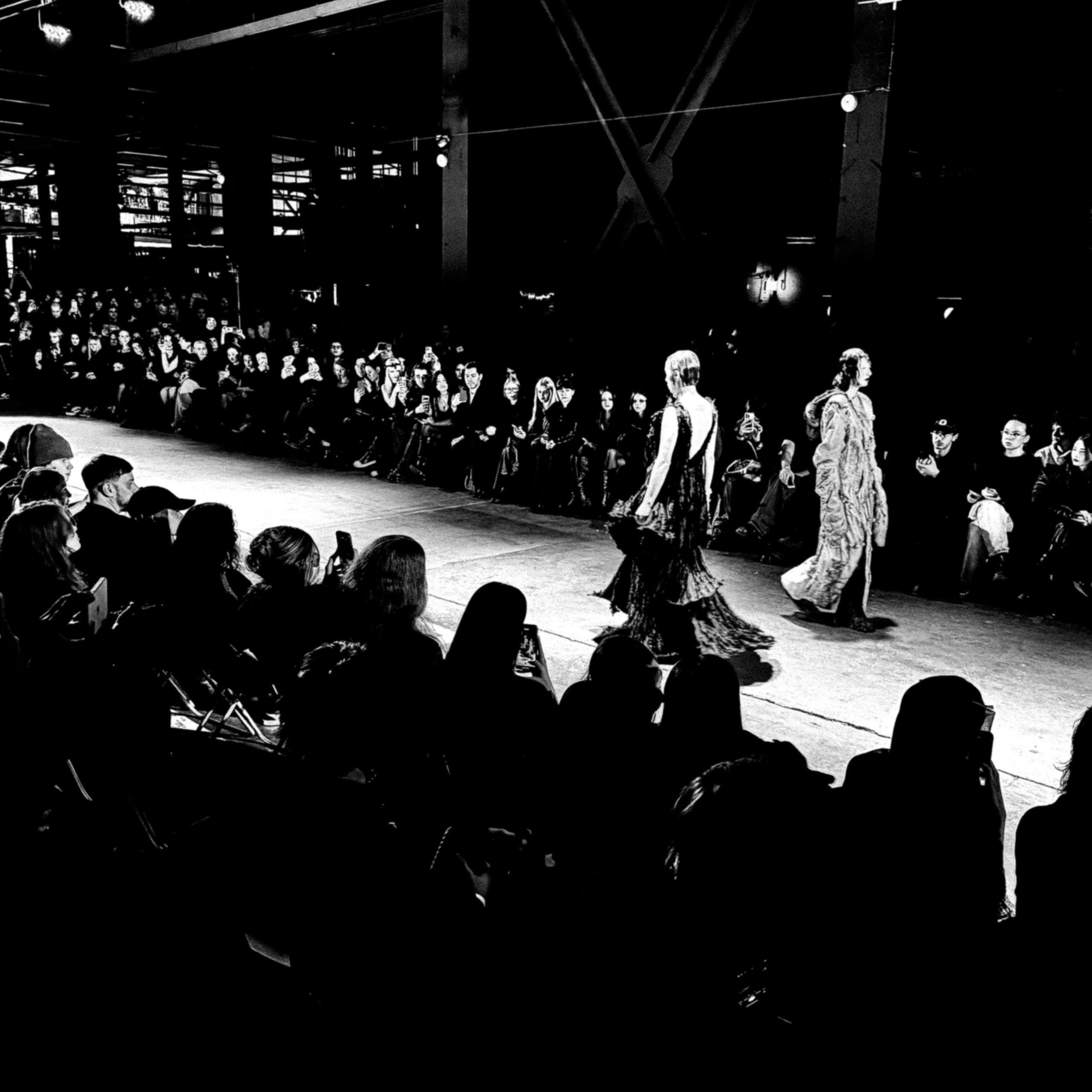 Мобилография. Коммерческий Фотограф Виктор Фоменых