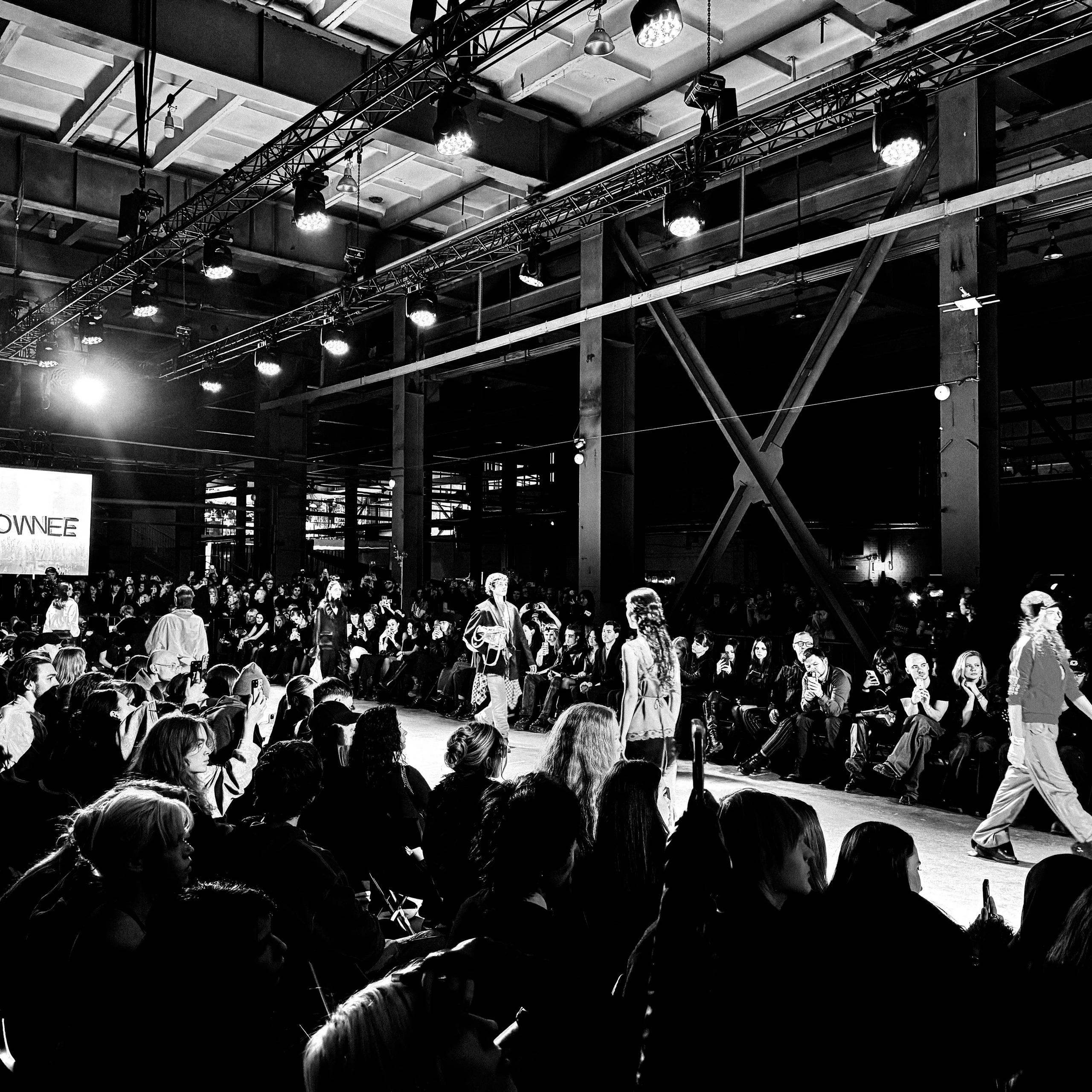 Мобилография. Коммерческий Фотограф Виктор Фоменых