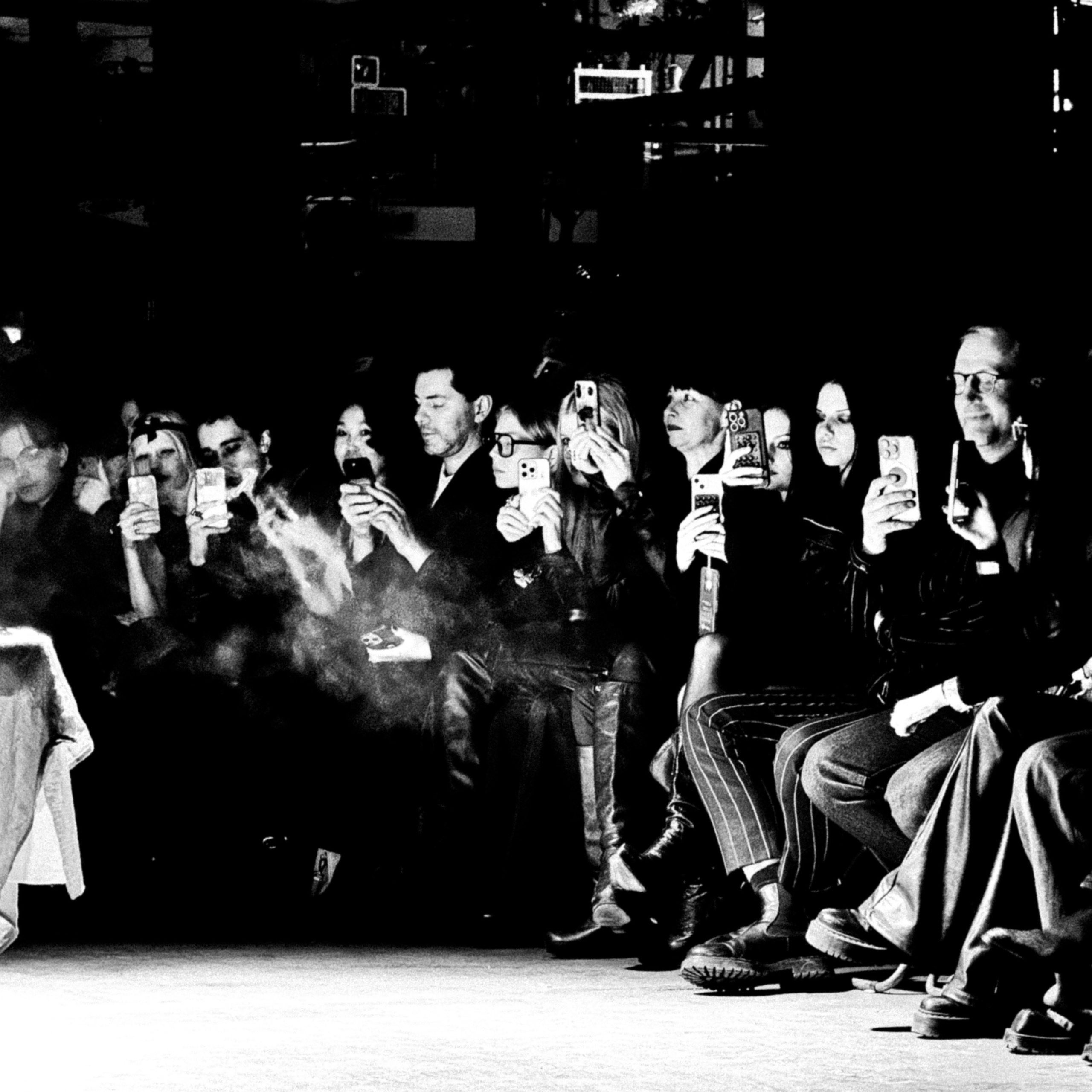 Мобилография. Коммерческий Фотограф Виктор Фоменых