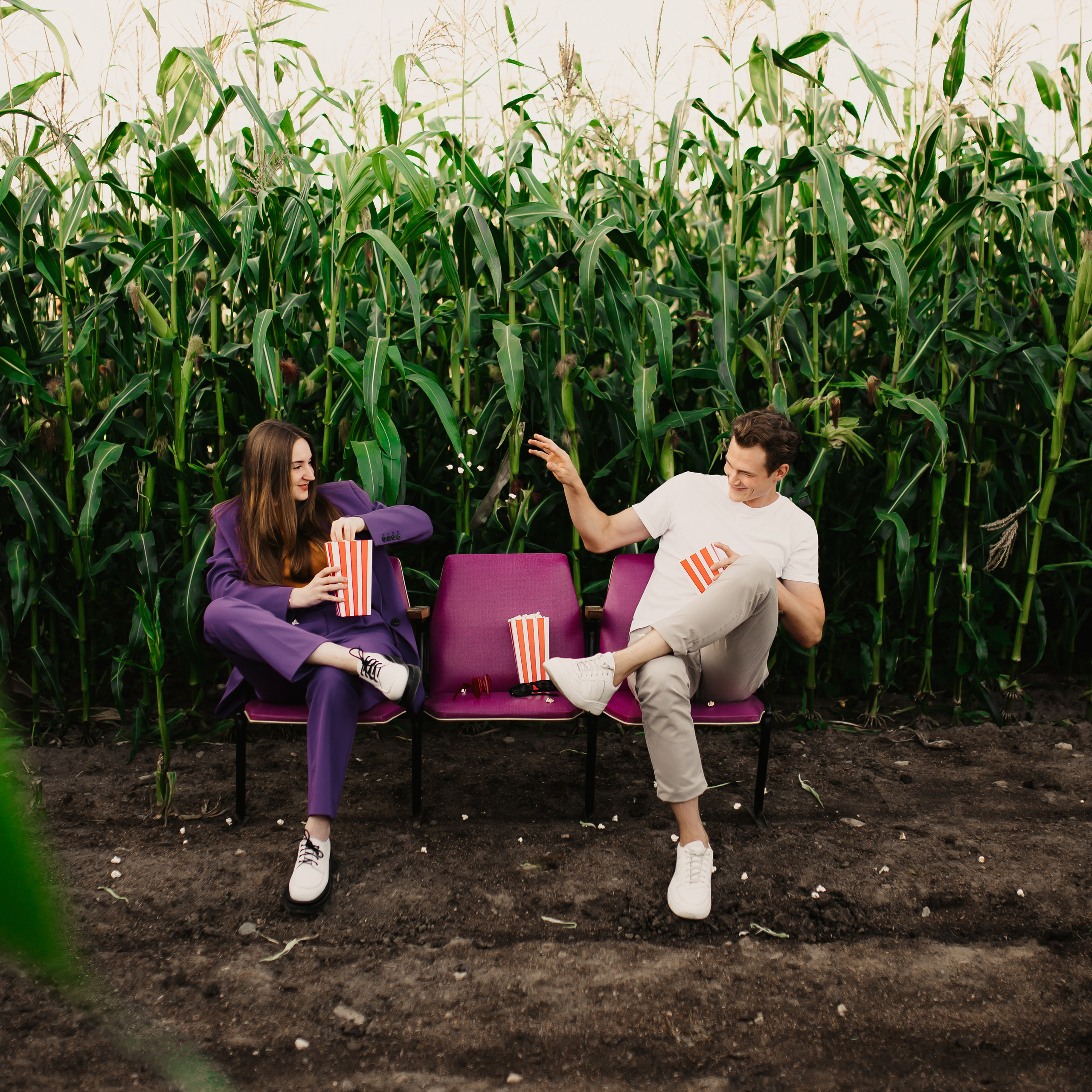 Почти кинотеатр в поле