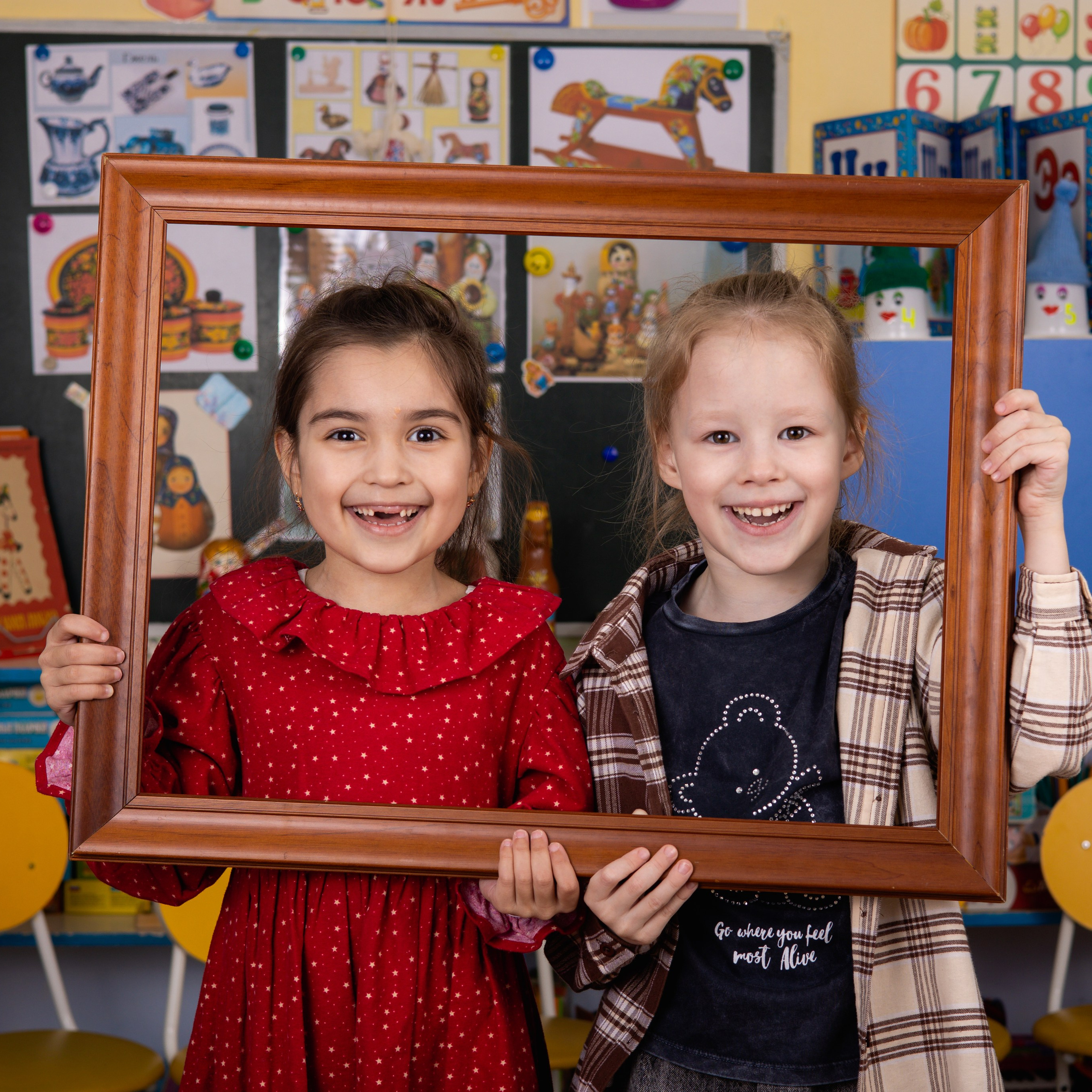 Выпускные альбомы в Красноярске. Студия Колибри