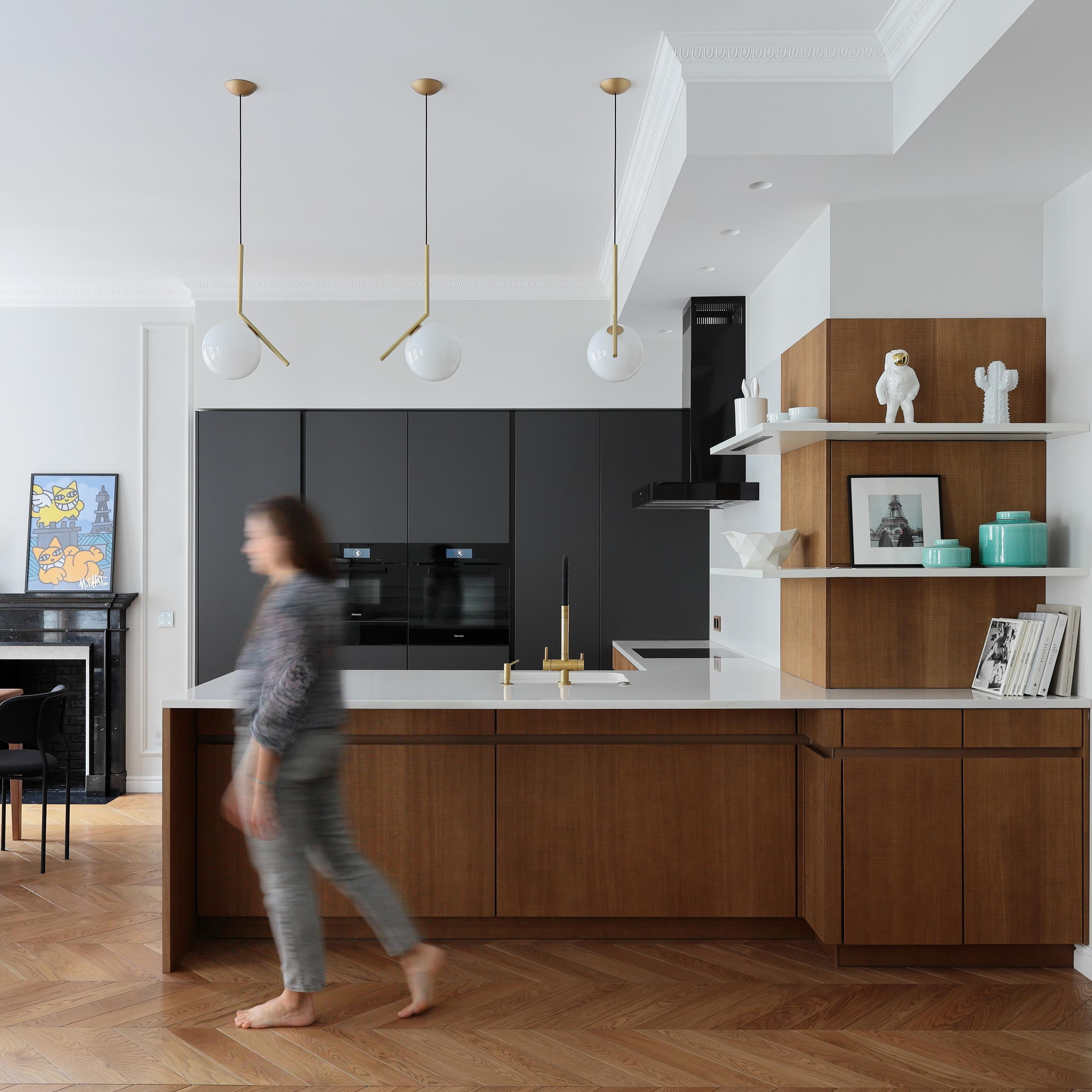 Наставнический пер., 129 м². Публикация в журнале ELLE Decoration. Дизайн интерьера домов и квартир в Москве