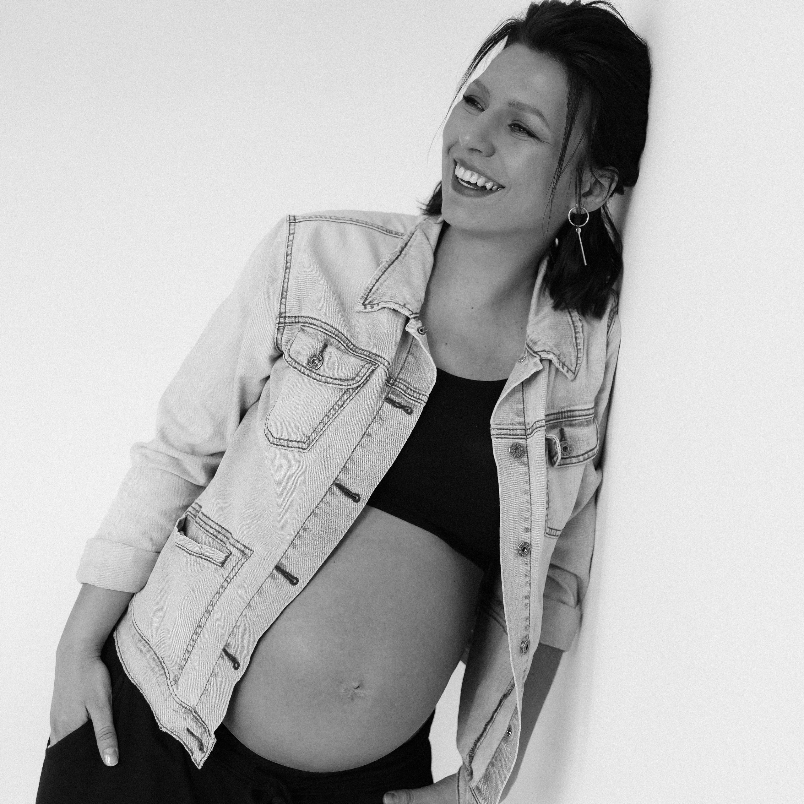 Александра в ожидании…