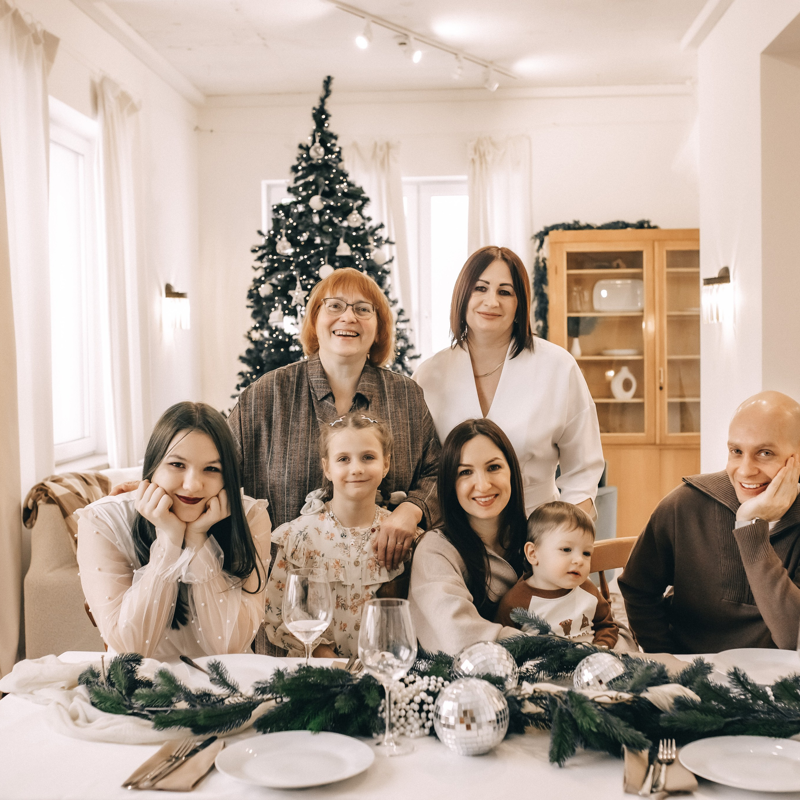 Рождество. Большая семья.
