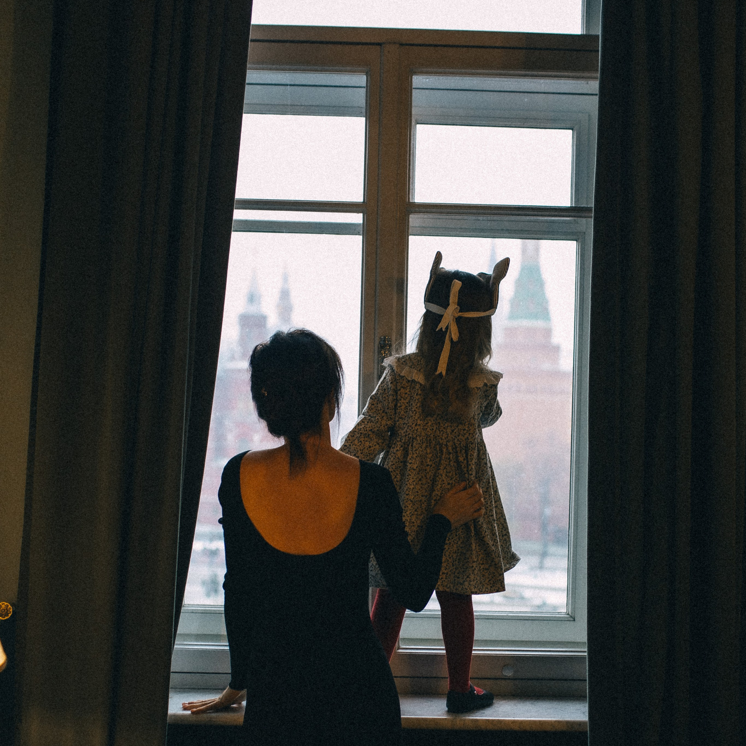 Нина и Галечка, отель Националь.