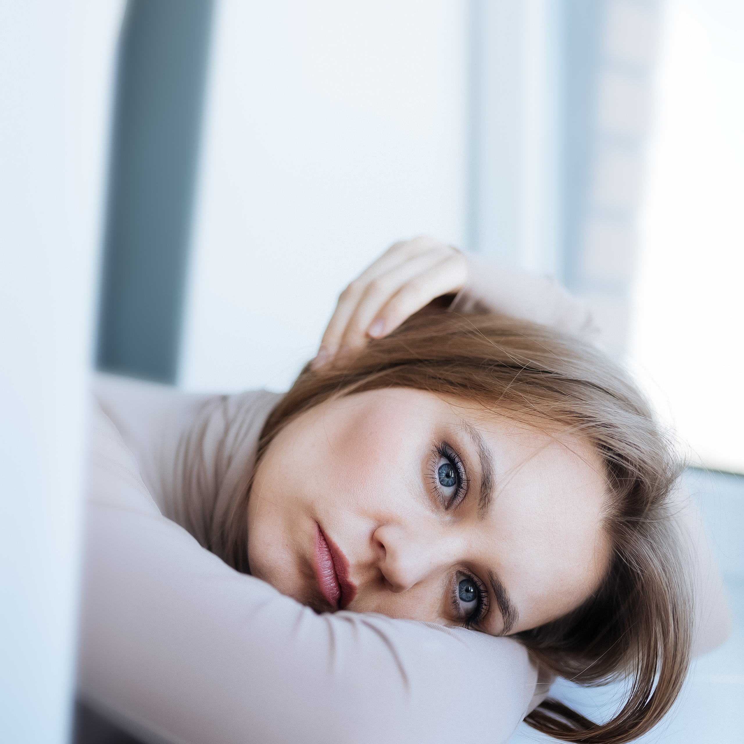 Анна. Ранее утро, фотосессия дома.