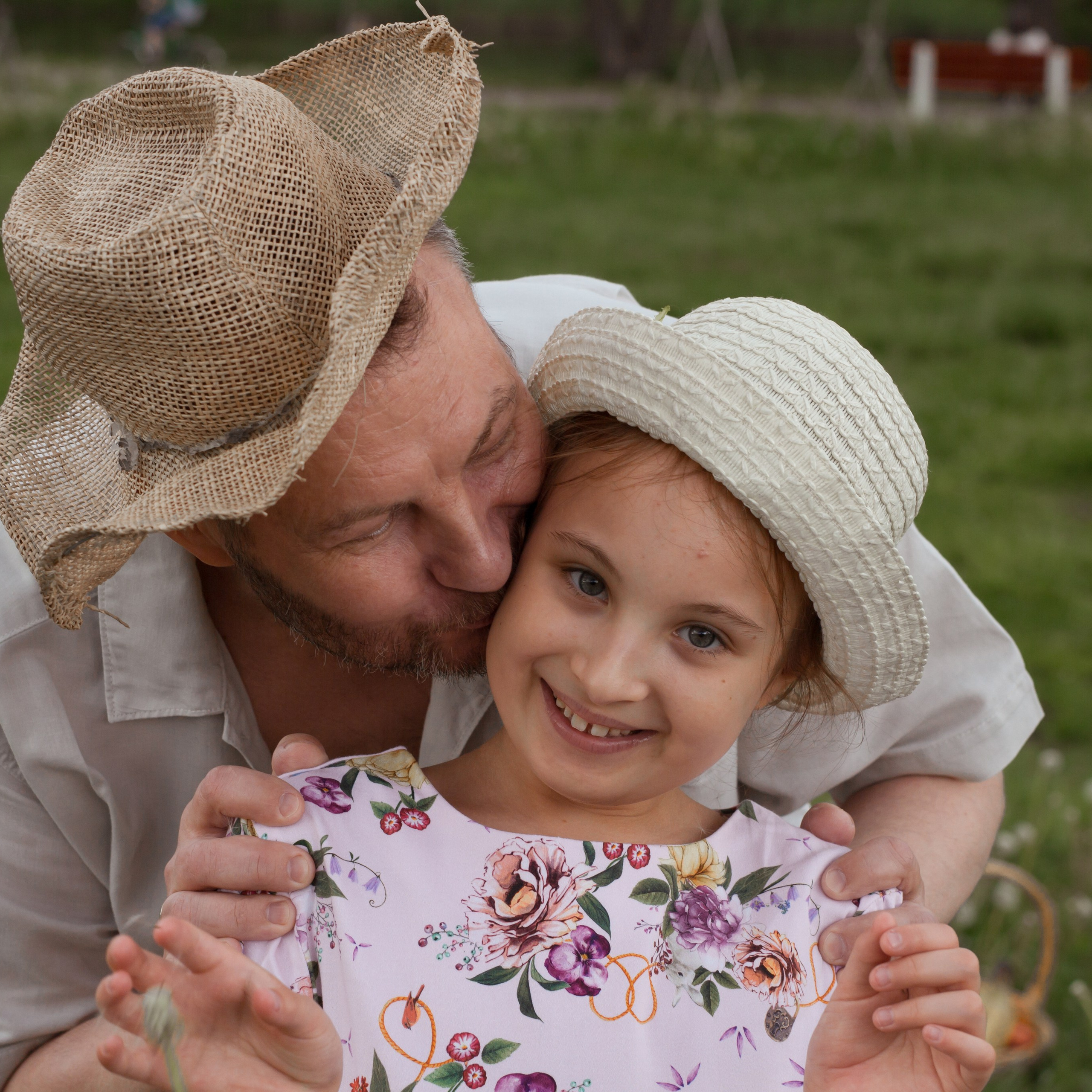 Семейная съёмка в парке. Свадебный, семейный и контент фотограф в Санкт- Петербурге Елена Грие