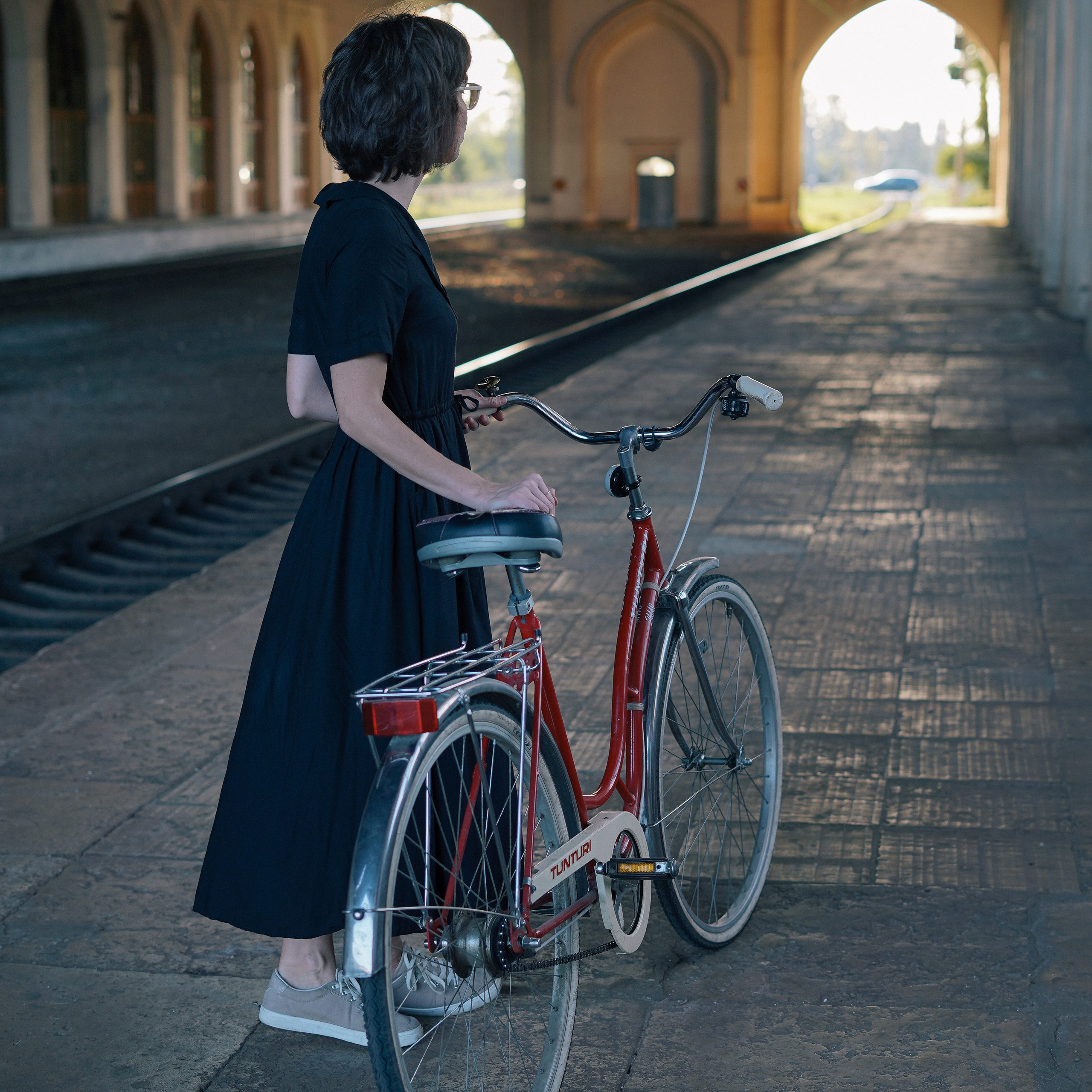 Мария, Петергоф, велосипед и кончик лета. Фотограф и видеограф Валерия Лисауске