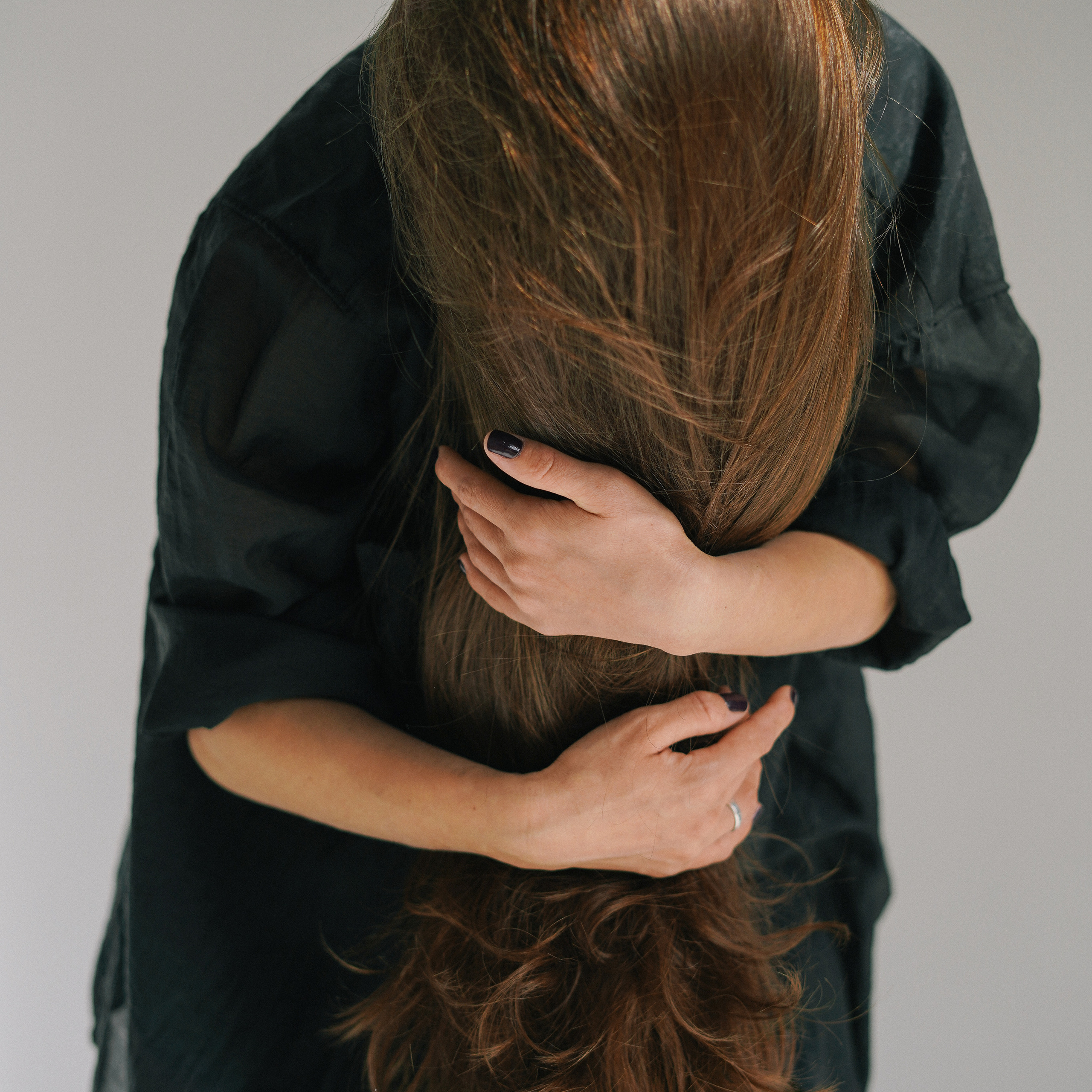 Lota in the sunny studio. Фотограф и видеограф Валерия Лисауске