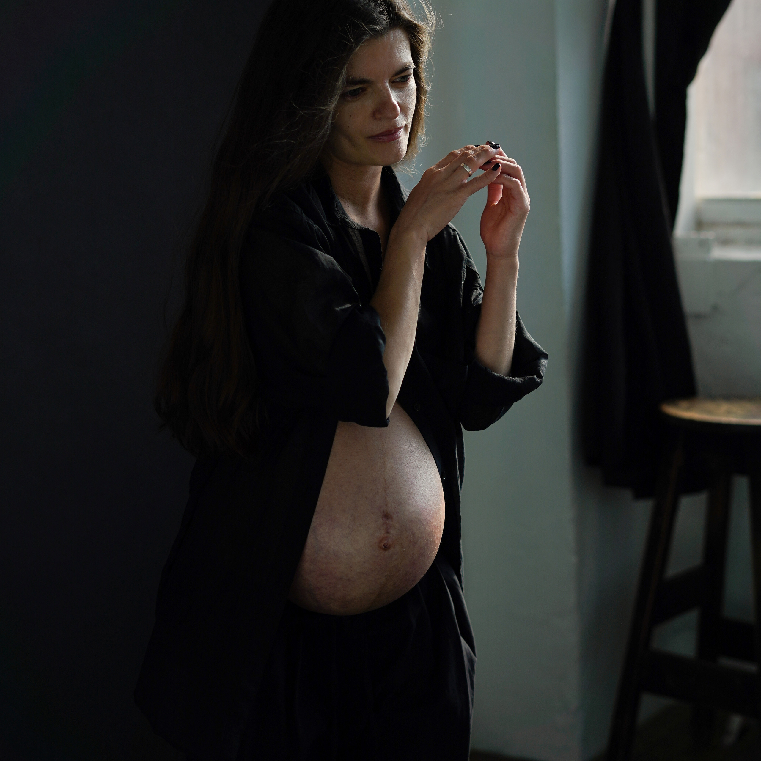 Lota in the sunny studio. Фотограф и видеограф Валерия Лисауске