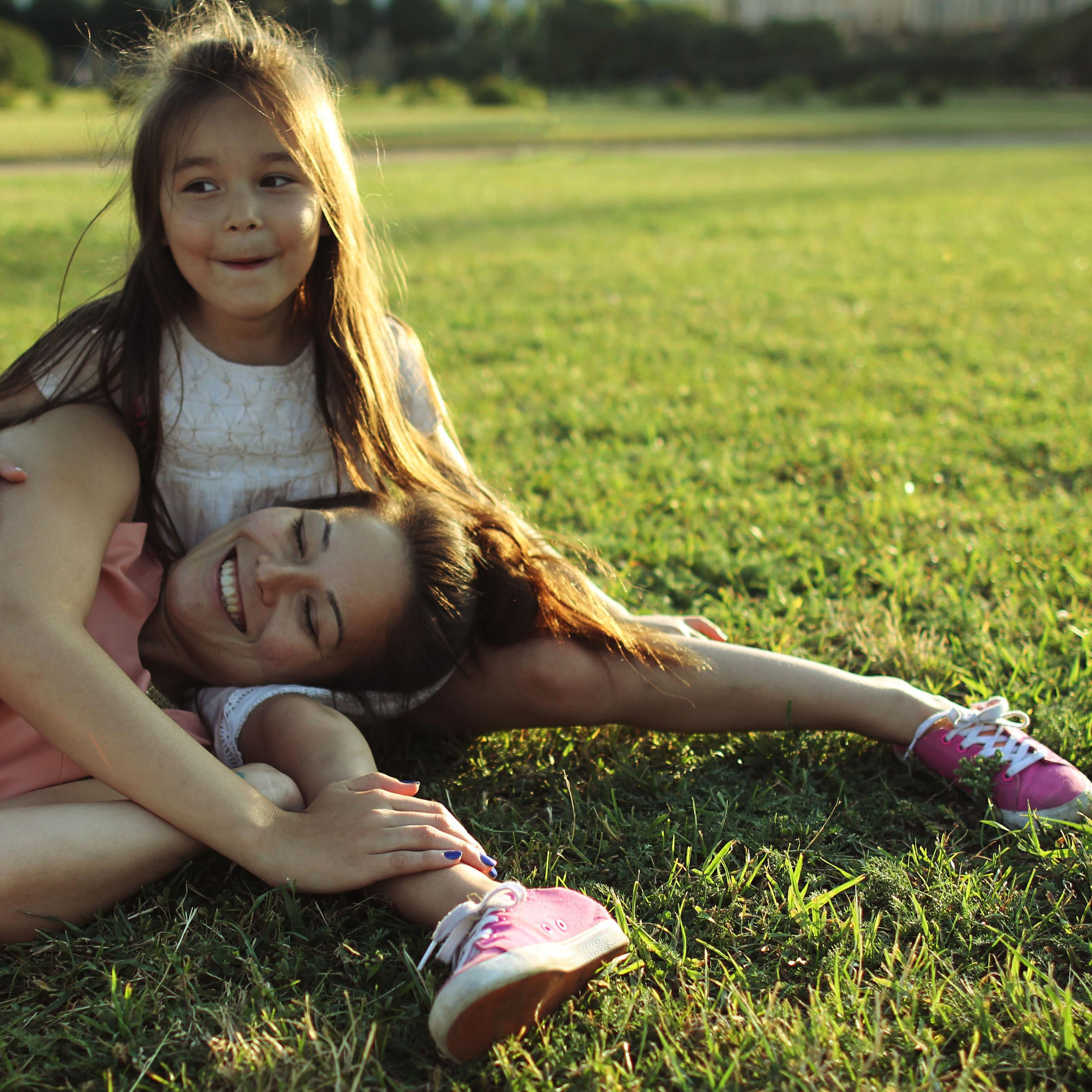 Lily and Amelia in summer. Фотограф и видеограф Валерия Лисауске