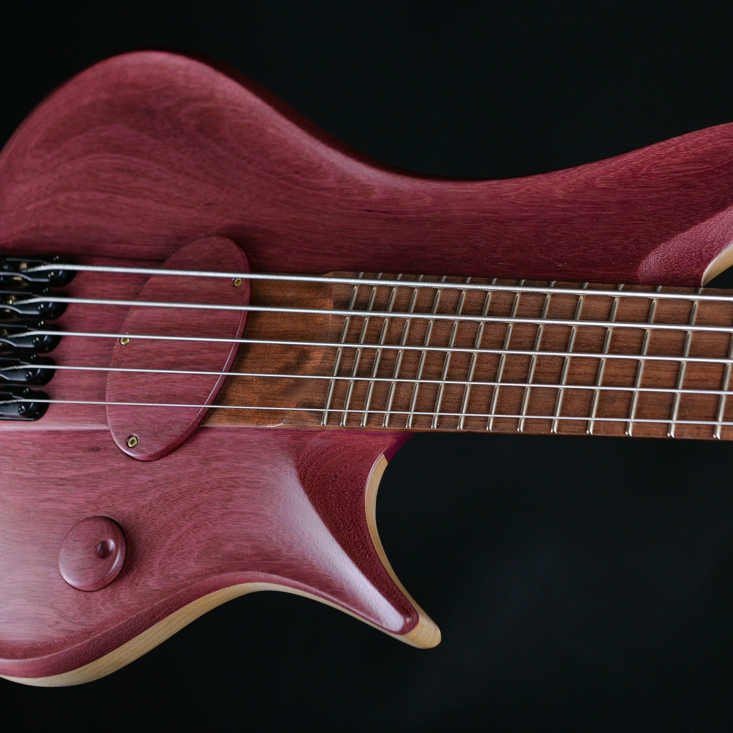 061 IRI bass