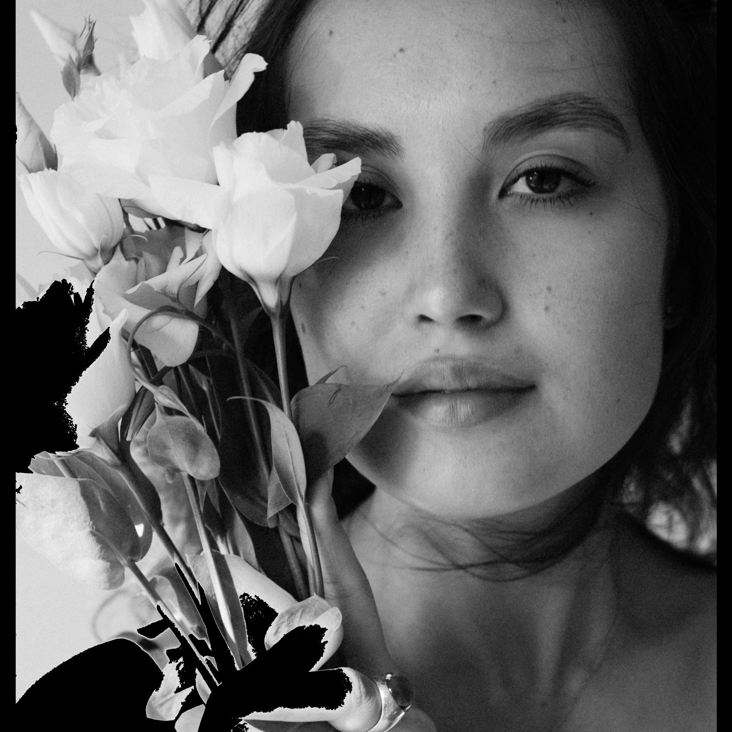 портрет девушки с цветком. идеи для фотосессии в спб