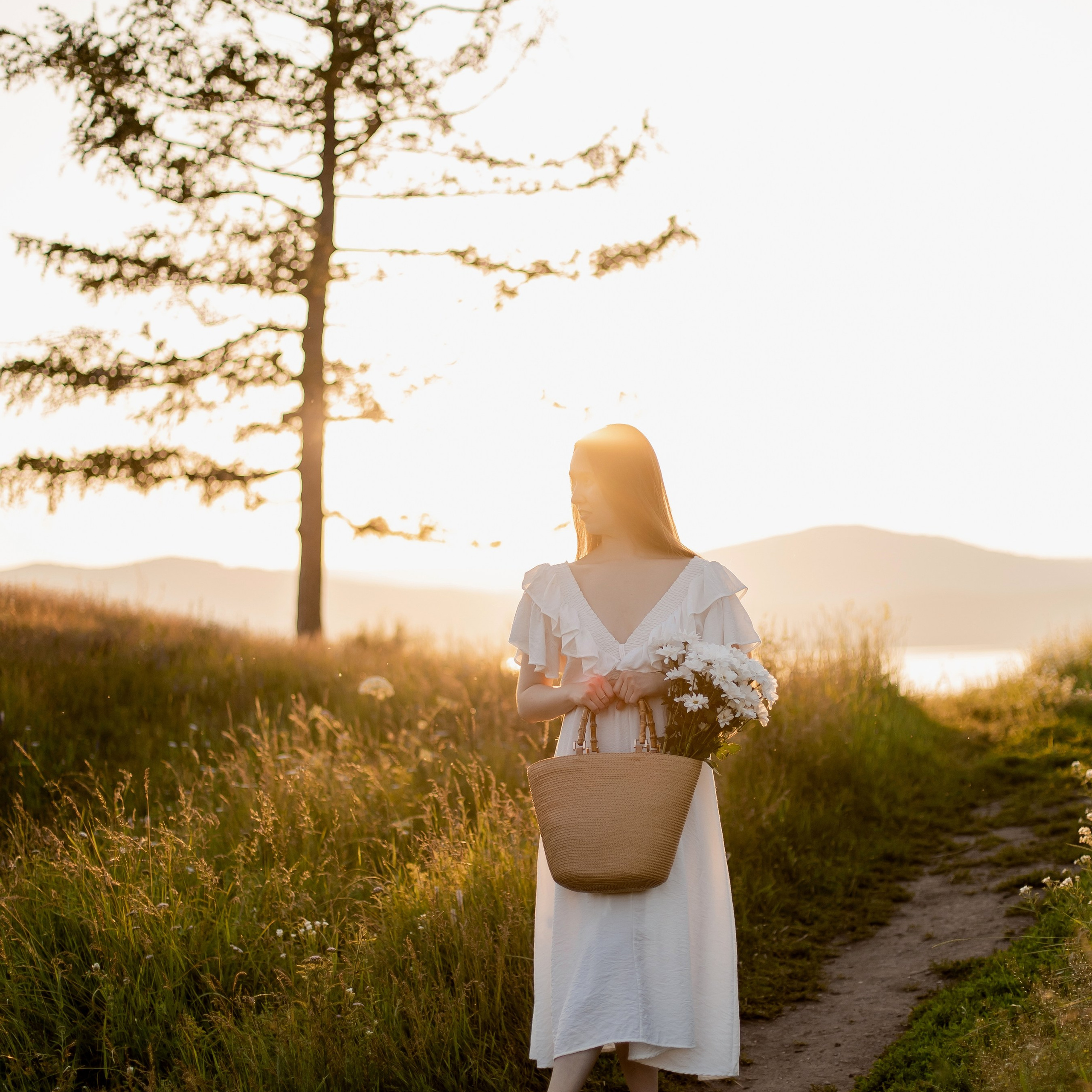 Анастасия, съёмка на закате