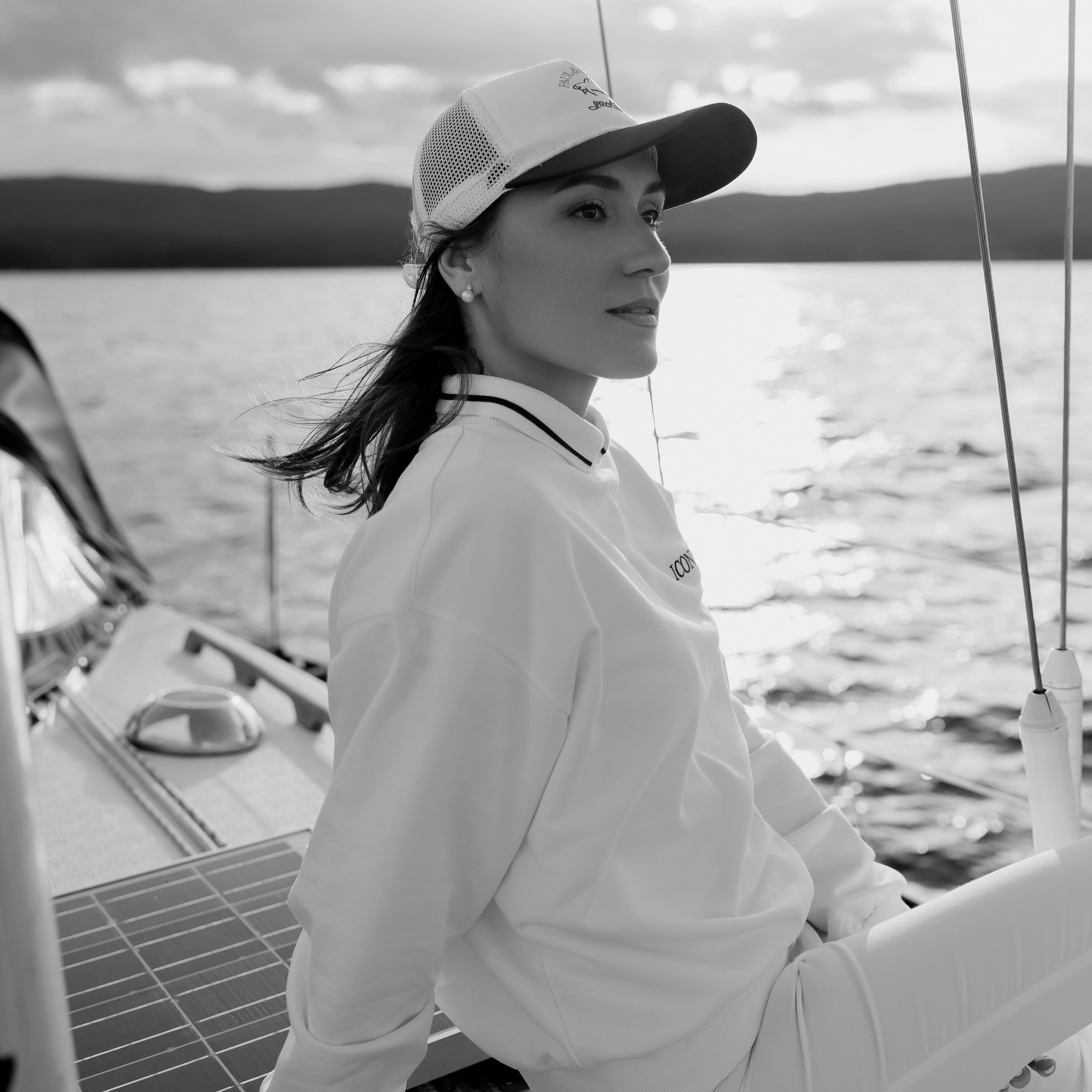 Анастасия, съёмка на яхте