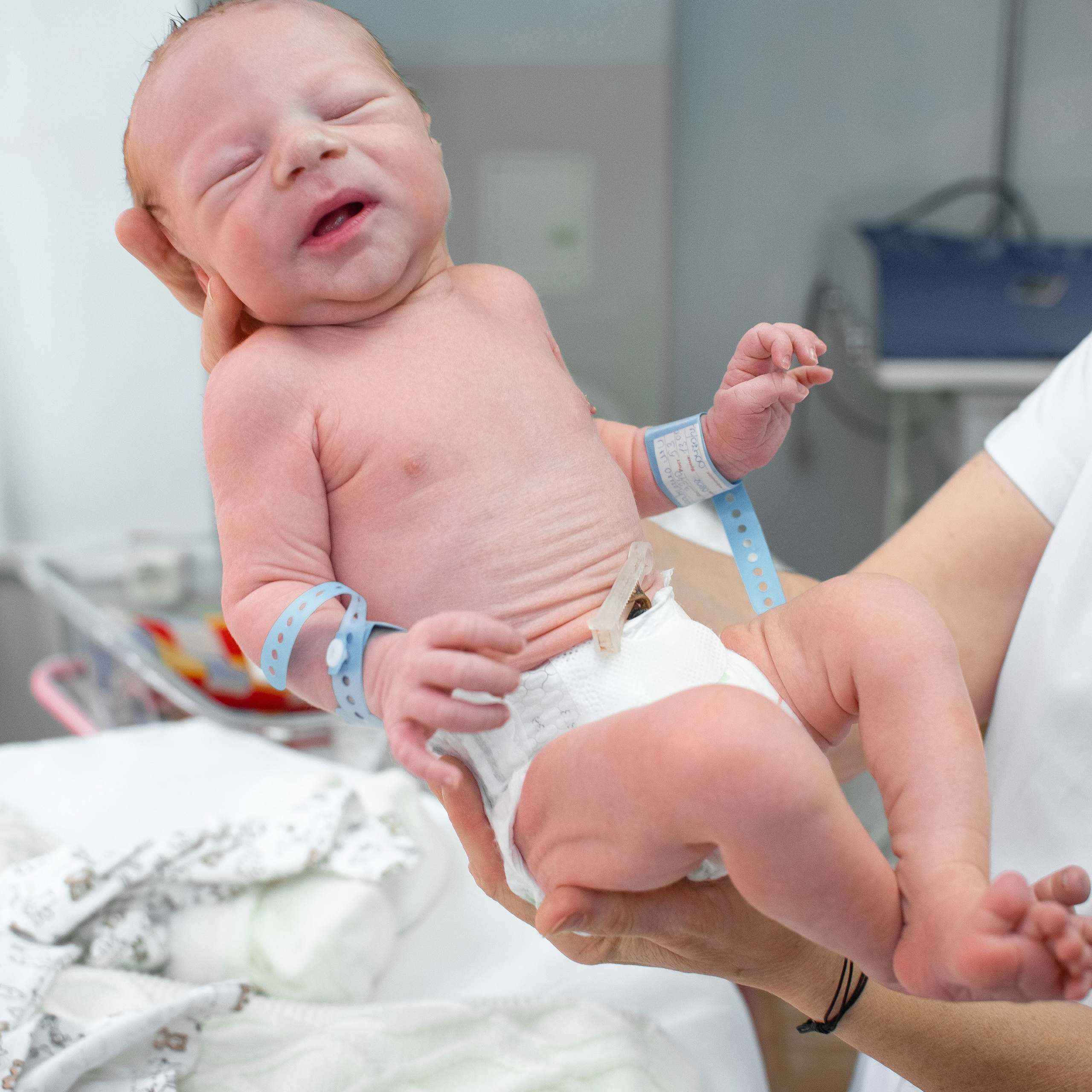 Выписка Егора Областной роддом