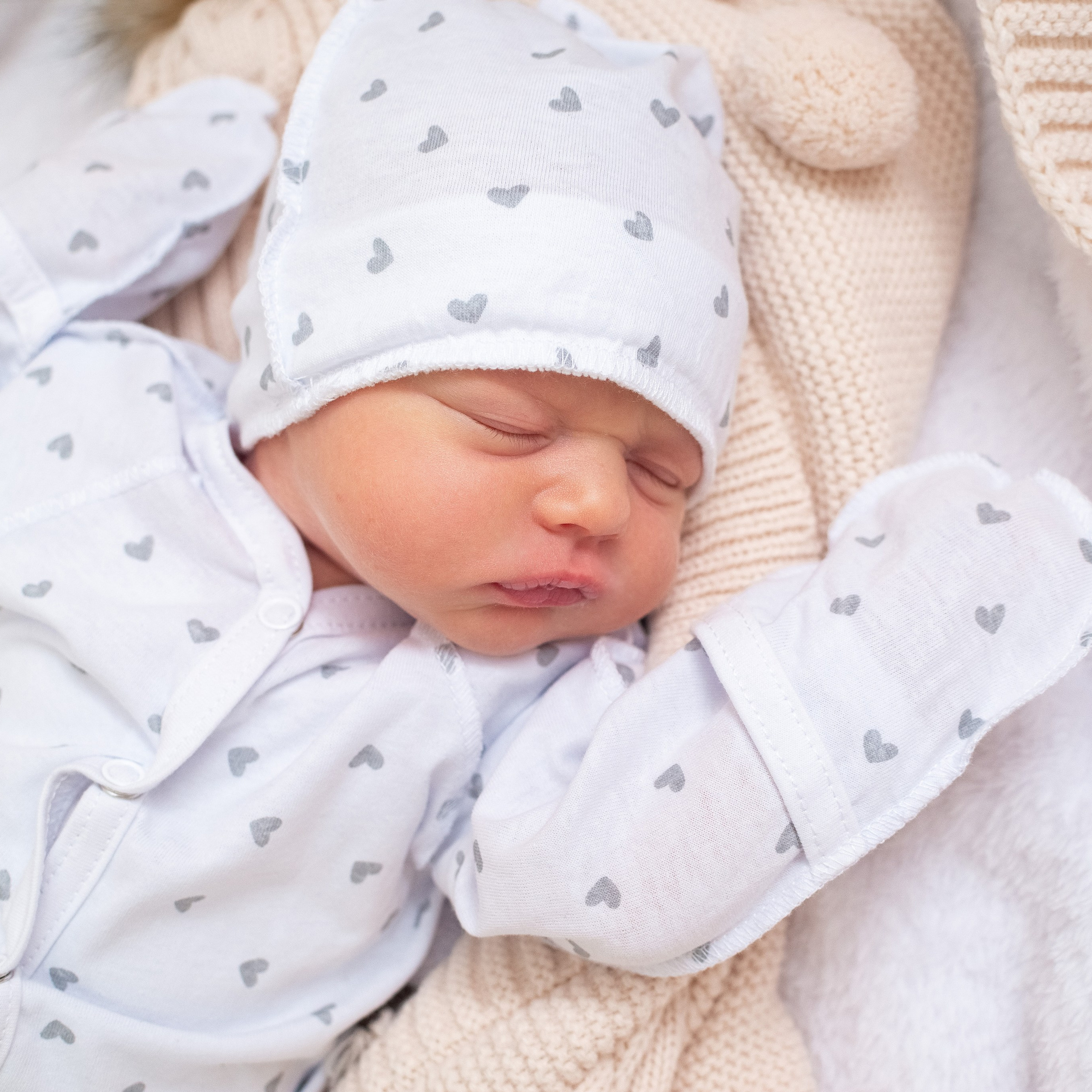 Отзывы. Семейный фотограф на выписку из роддома и крещение Минск Настя Гришук