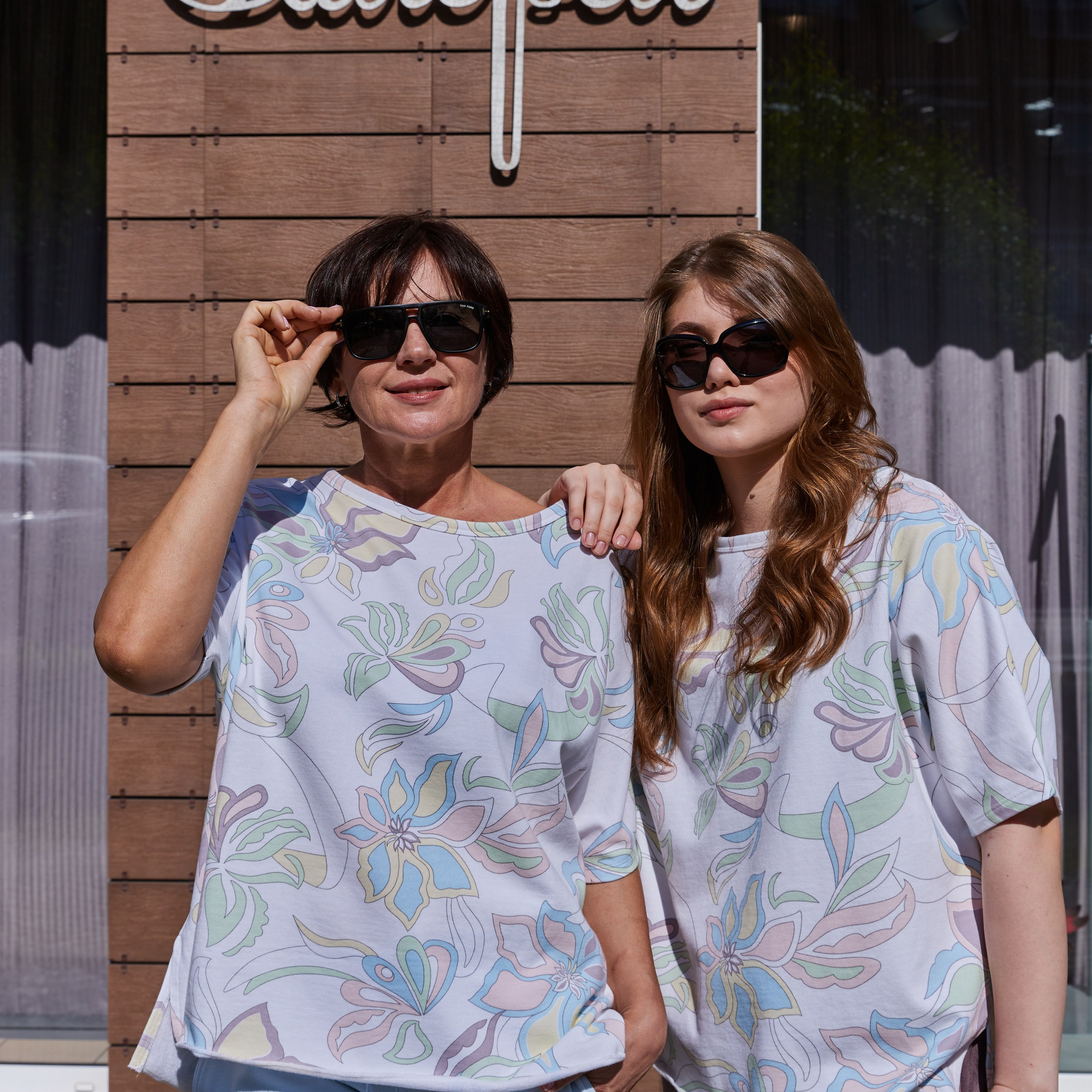 Контент-съёмка для магазина одежды «Атмосфера Галерея»