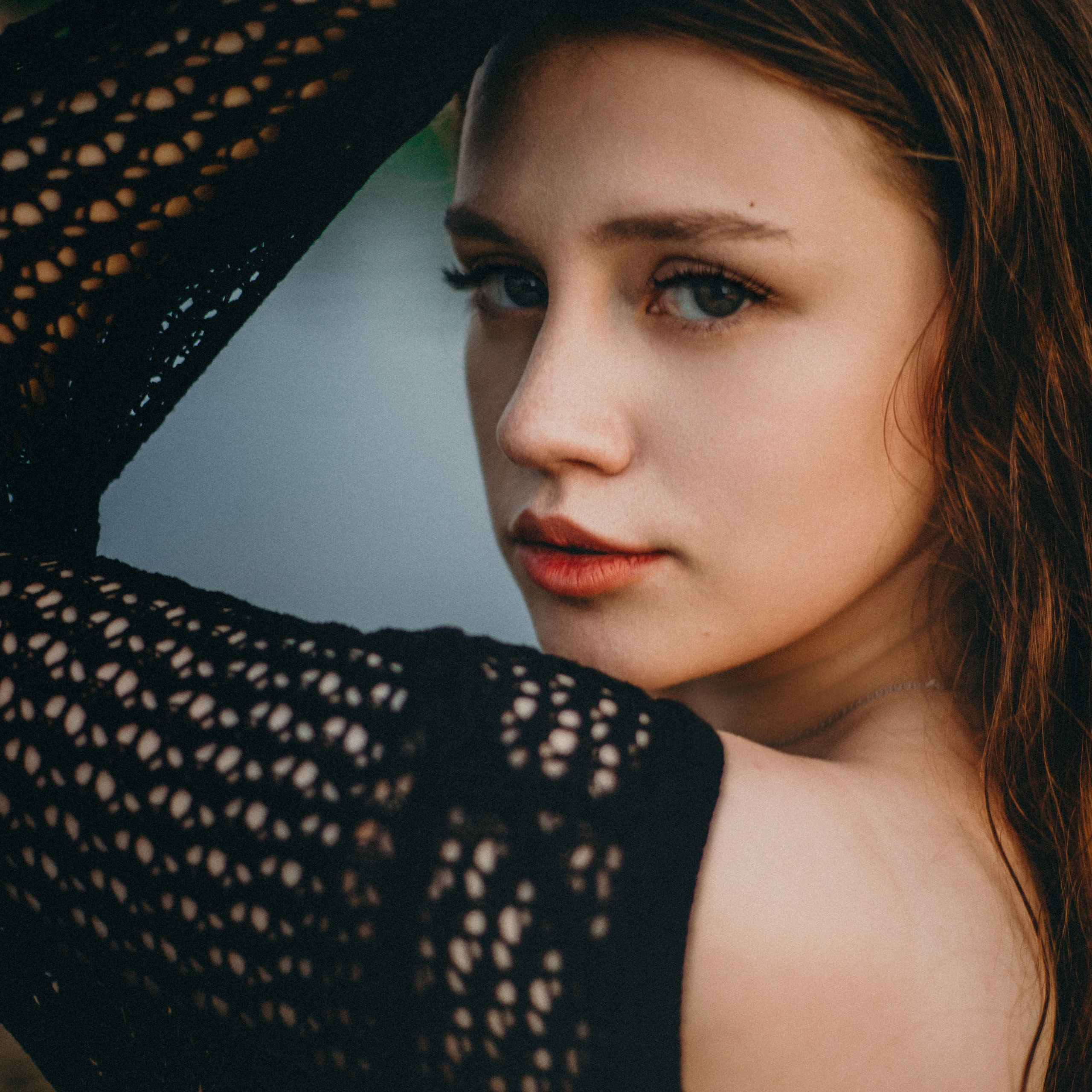 Настя летняя закатная съемка на яхте