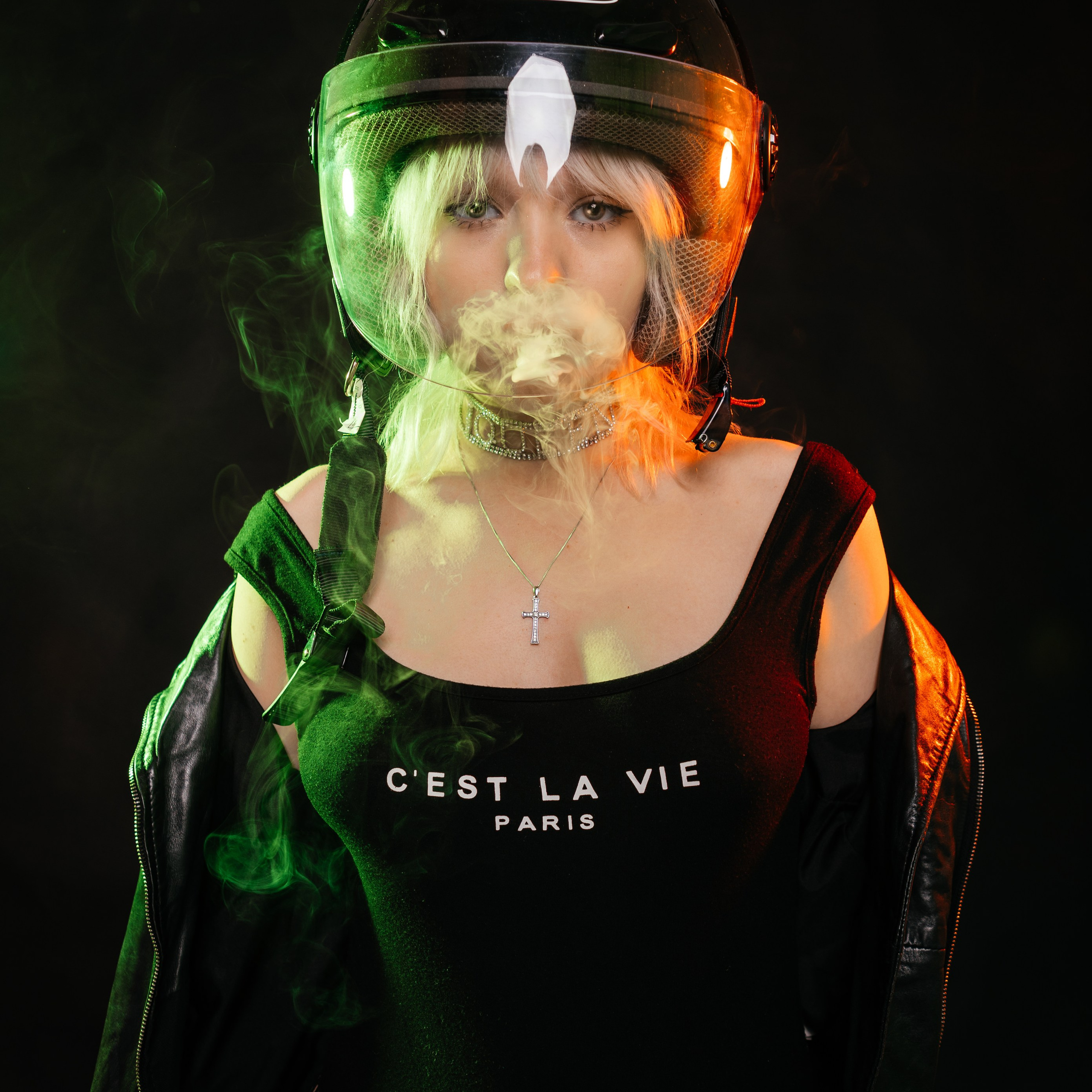 Мотошлем Марина