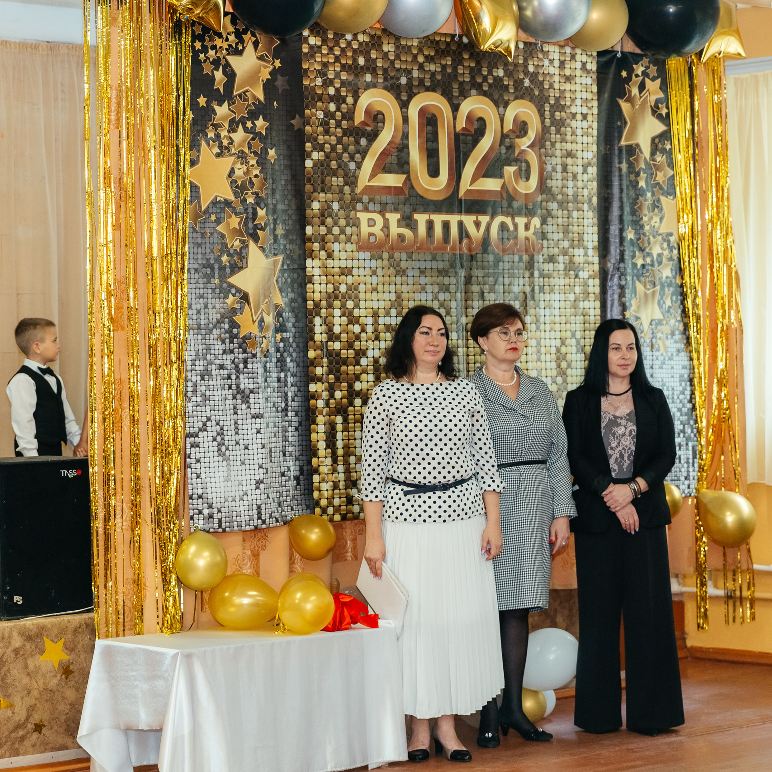 Отзывы. ВЫПУСКНЫЕ АЛЬБОМЫ | РОВЕСНИК | КЕРЧЬ