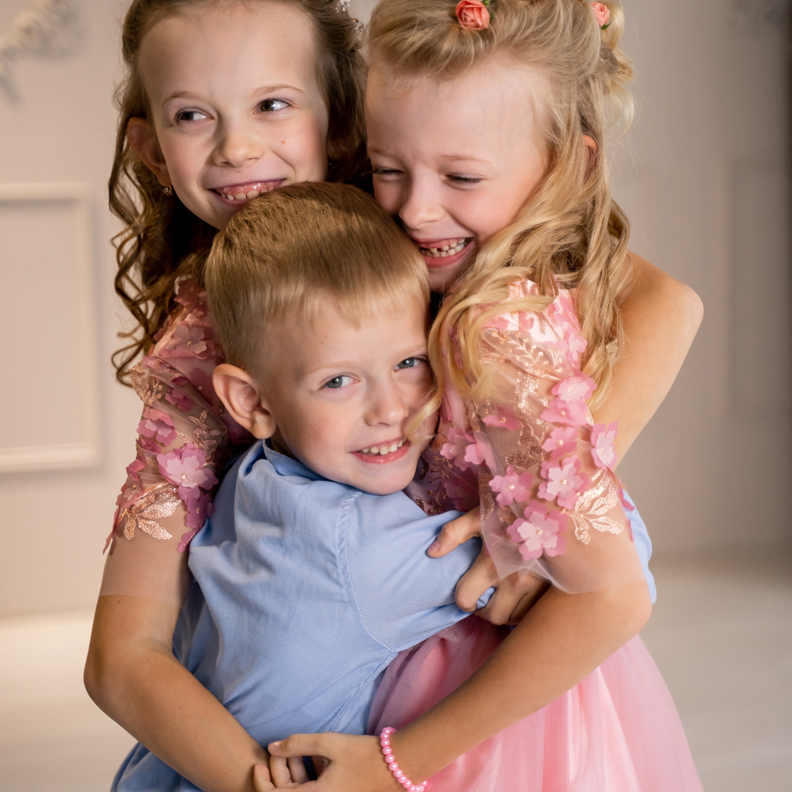 Семейный фотограф Киров. Выпускные альбомы в городе Кирове. Фотограф Екатерина Невская