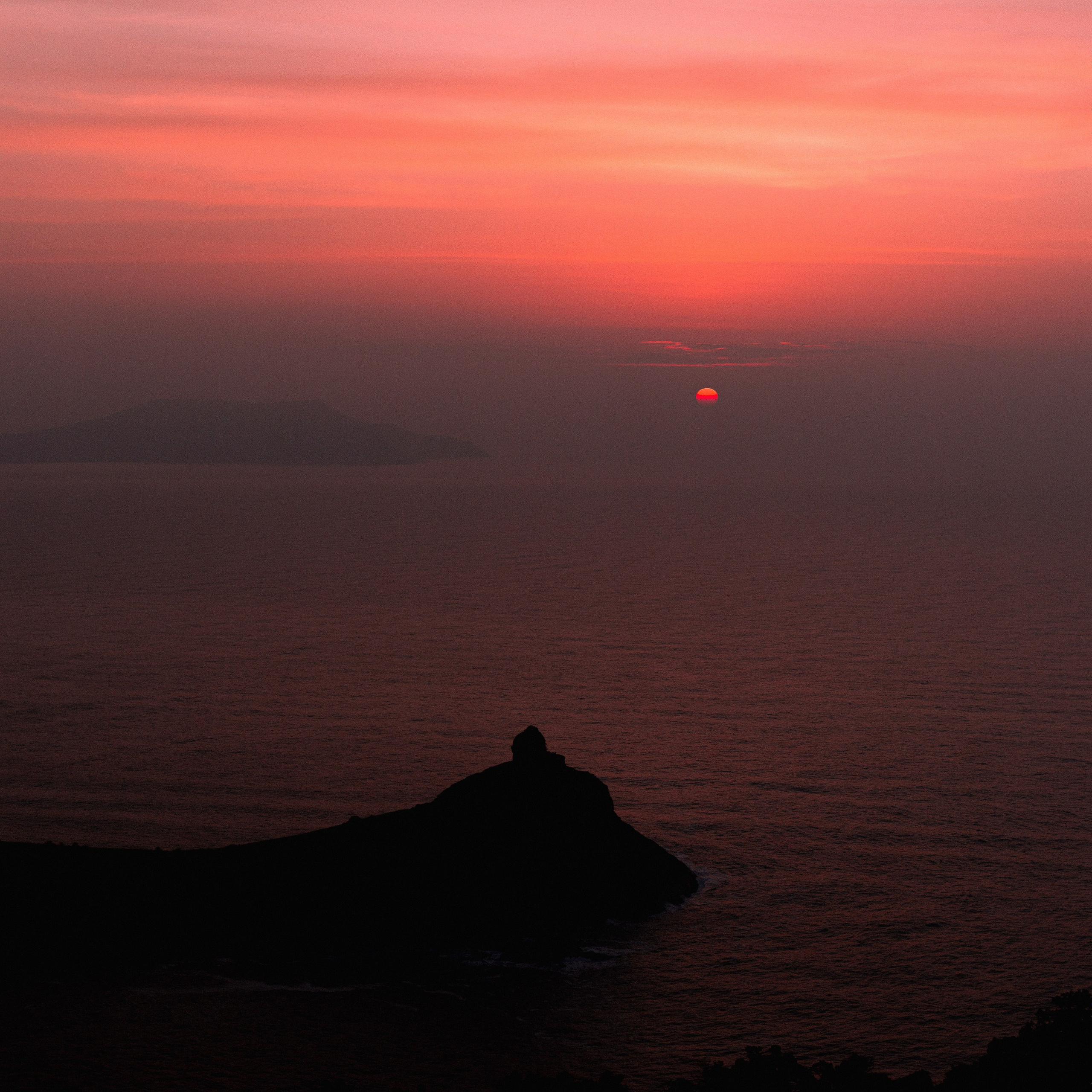 Рассвет на пике Космос. Валерия Вдовина | атмосферные фото-путешествия по Крыму