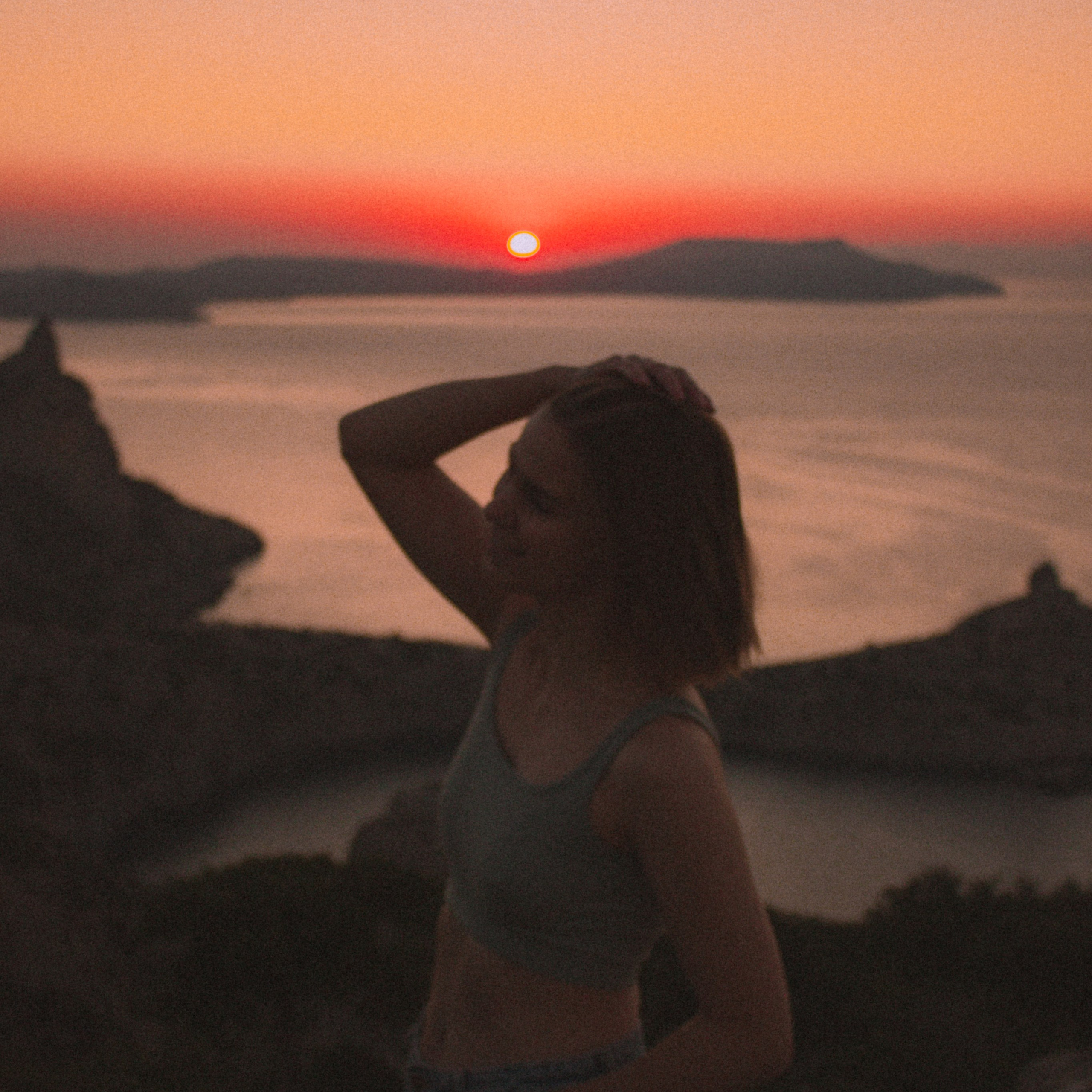 Рассвет на пике Космос. Валерия Вдовина | атмосферные фото-путешествия по Крыму