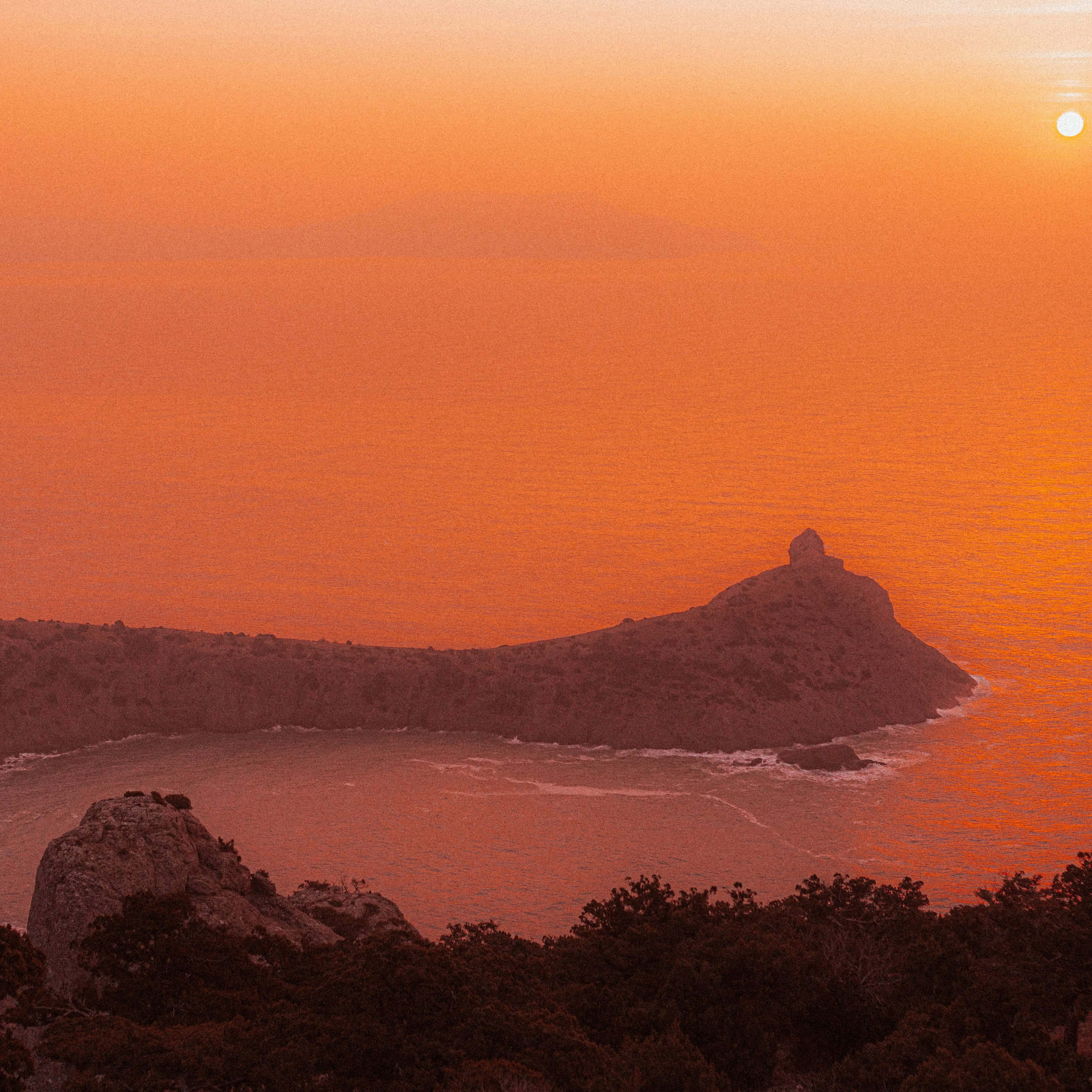 Рассвет на пике Космос. Валерия Вдовина | атмосферные фото-путешествия по Крыму