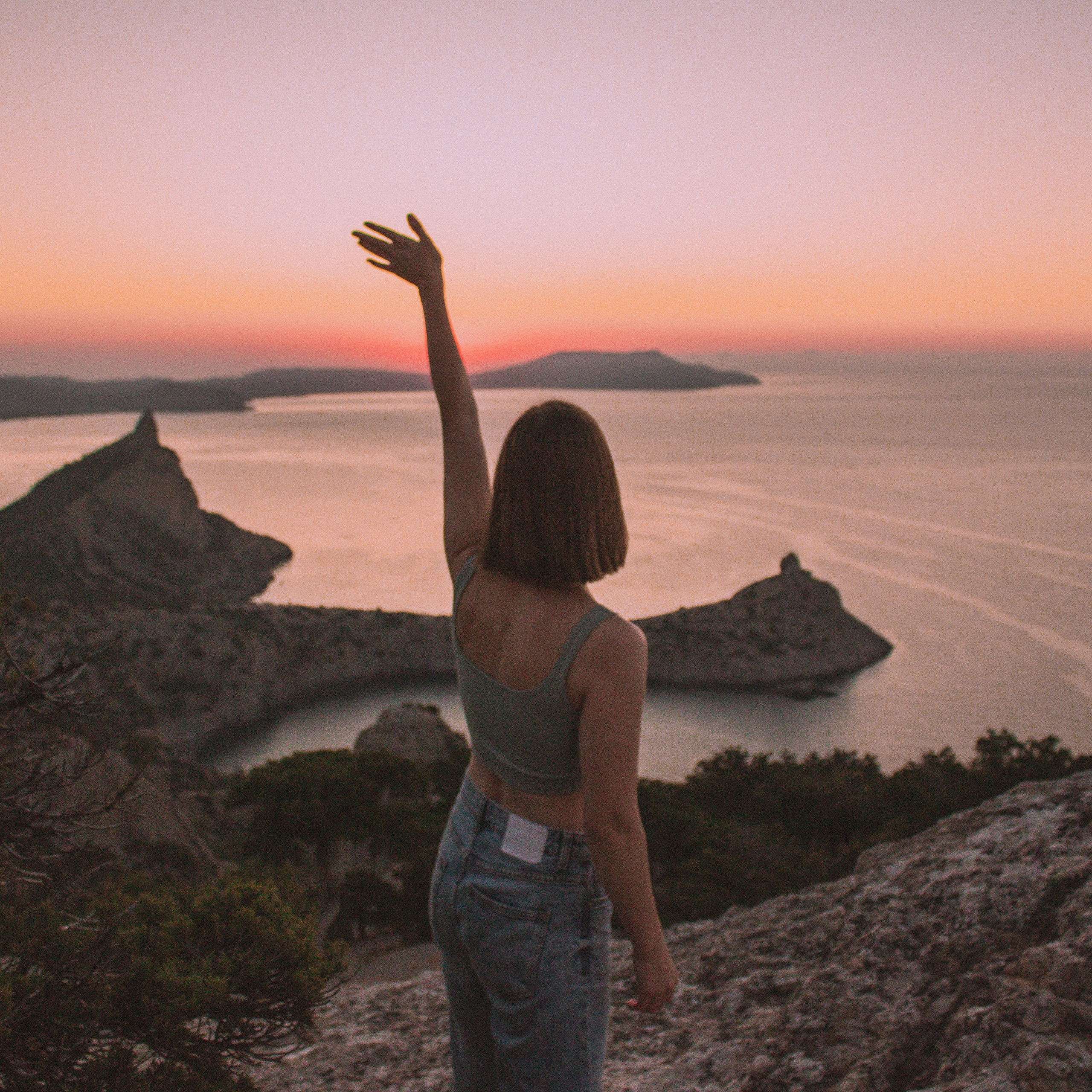 Рассвет на пике Космос. Валерия Вдовина | атмосферные фото-путешествия по Крыму