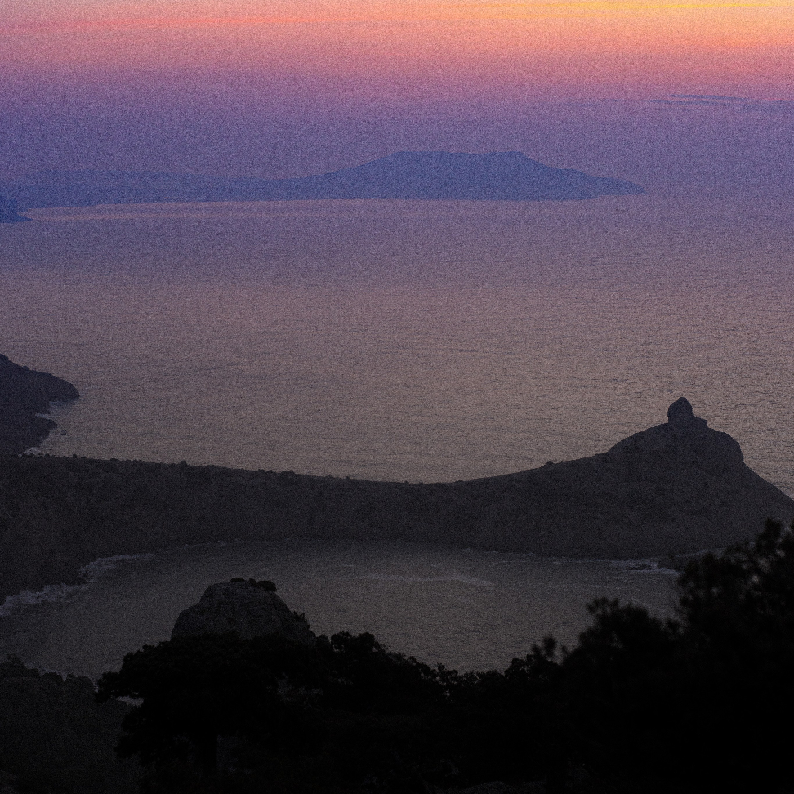 Рассвет на пике Космос. Валерия Вдовина | атмосферные фото-путешествия по Крыму