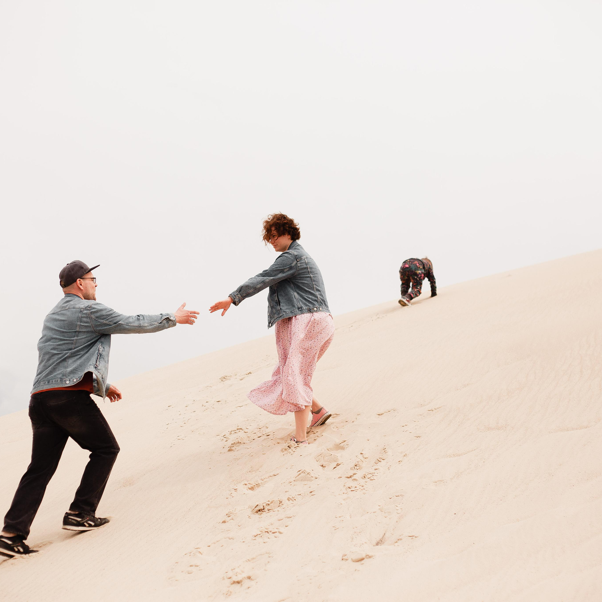 Саша, Стас и Сева. Авторская прогулка в уникальной фотолокации.