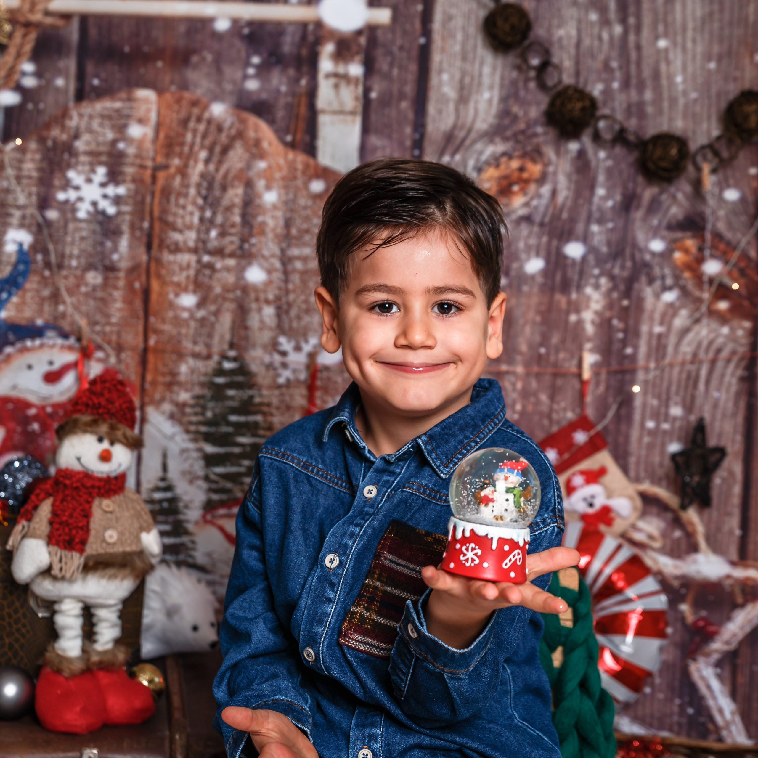 2025 Nappy New Year. Professional family and children’s photographer in Izmir Irina Eron