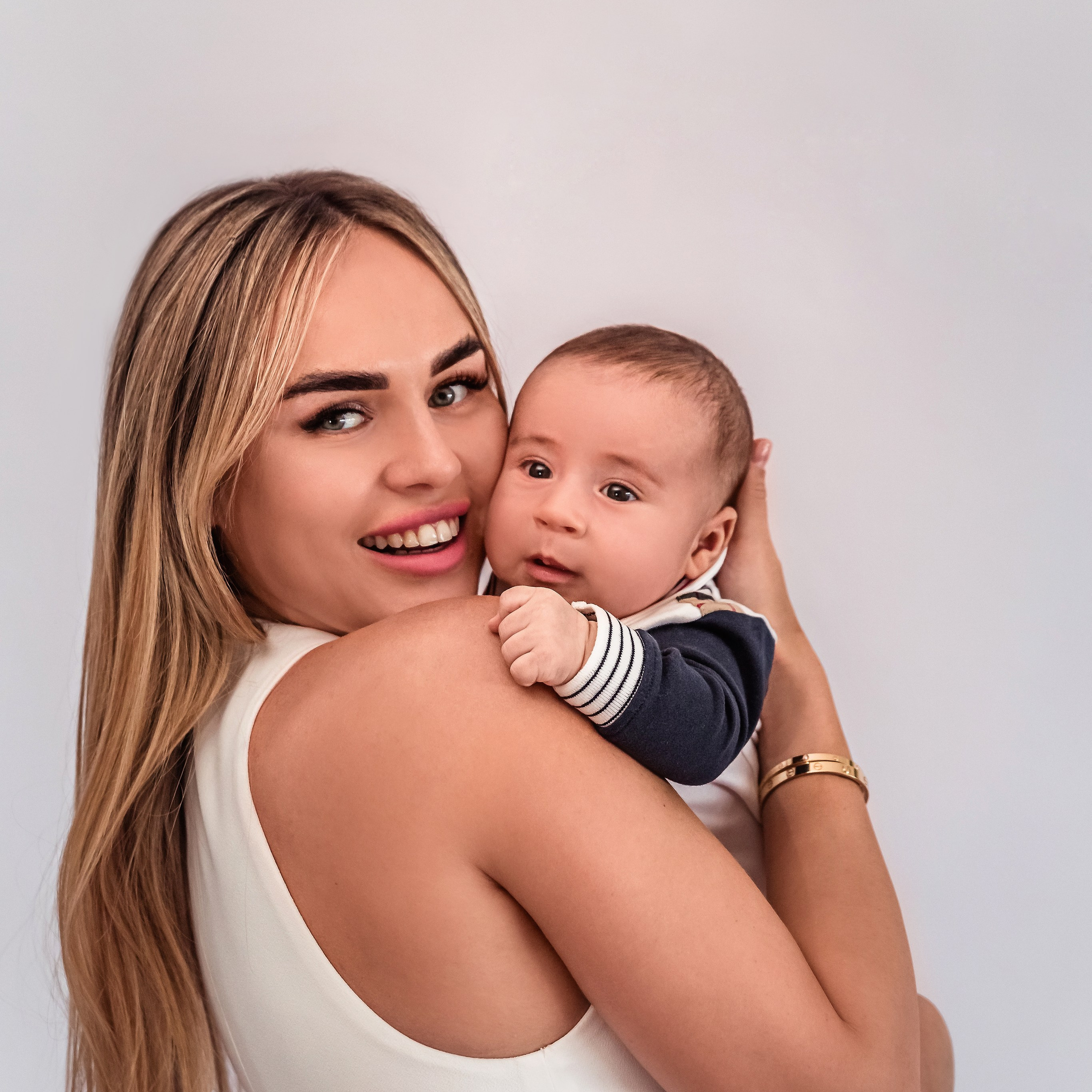 Studio. Professional family and children’s photographer in Izmir Irina Eron