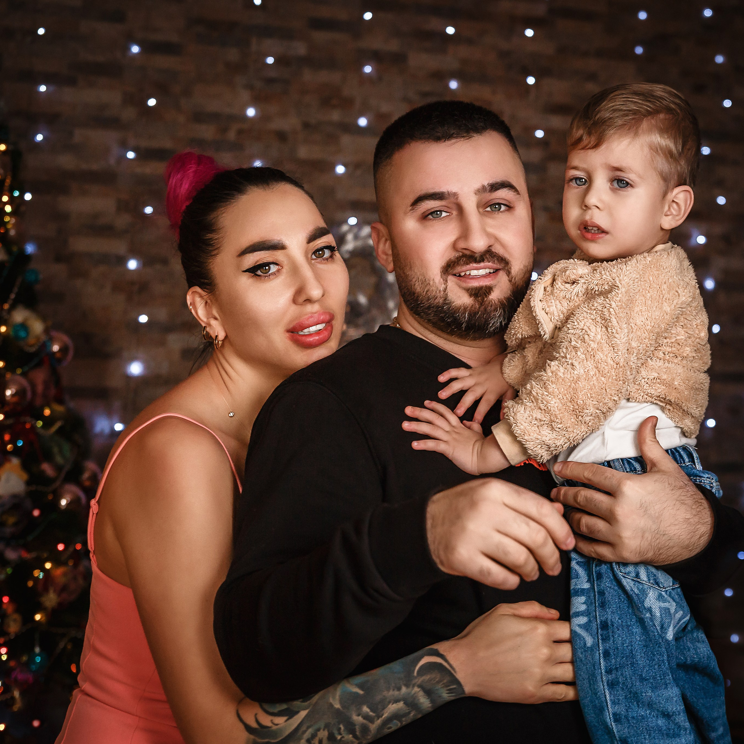 2025 Anna&Miran&Özgür. Professional family and children’s photographer in Izmir Irina Eron