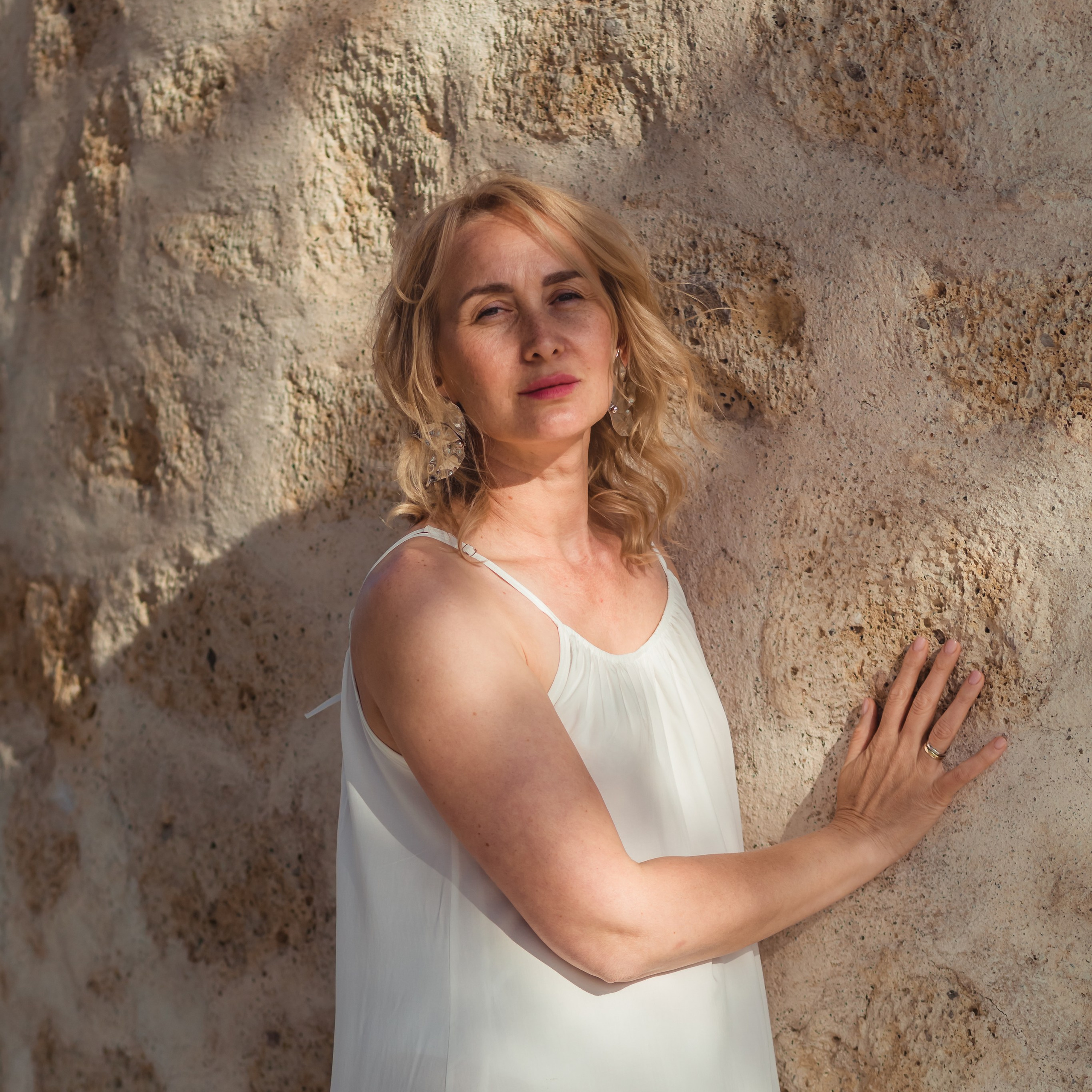 Photo session for tourists in Alacati, Cesme